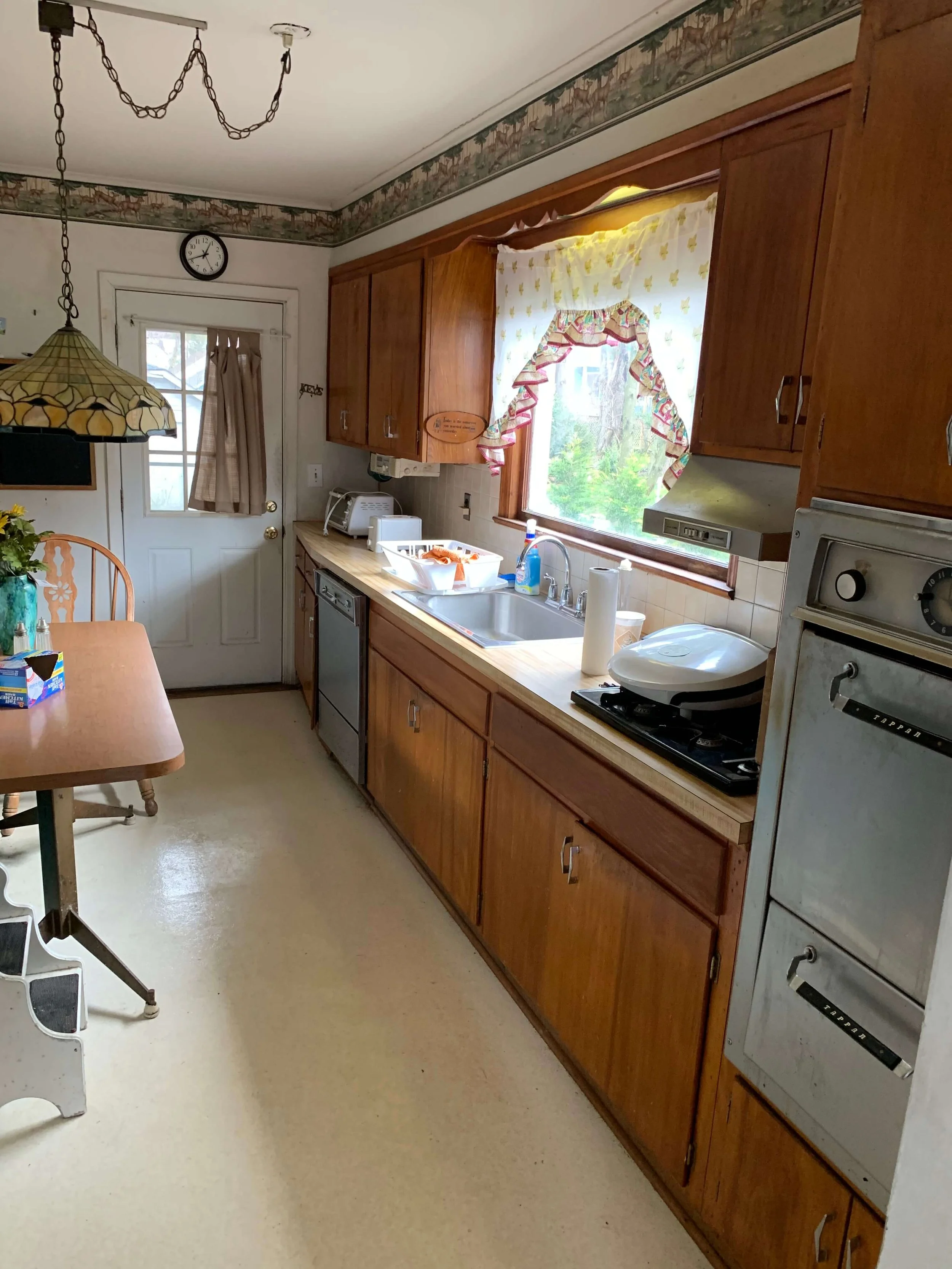 Midland Kitchen Before