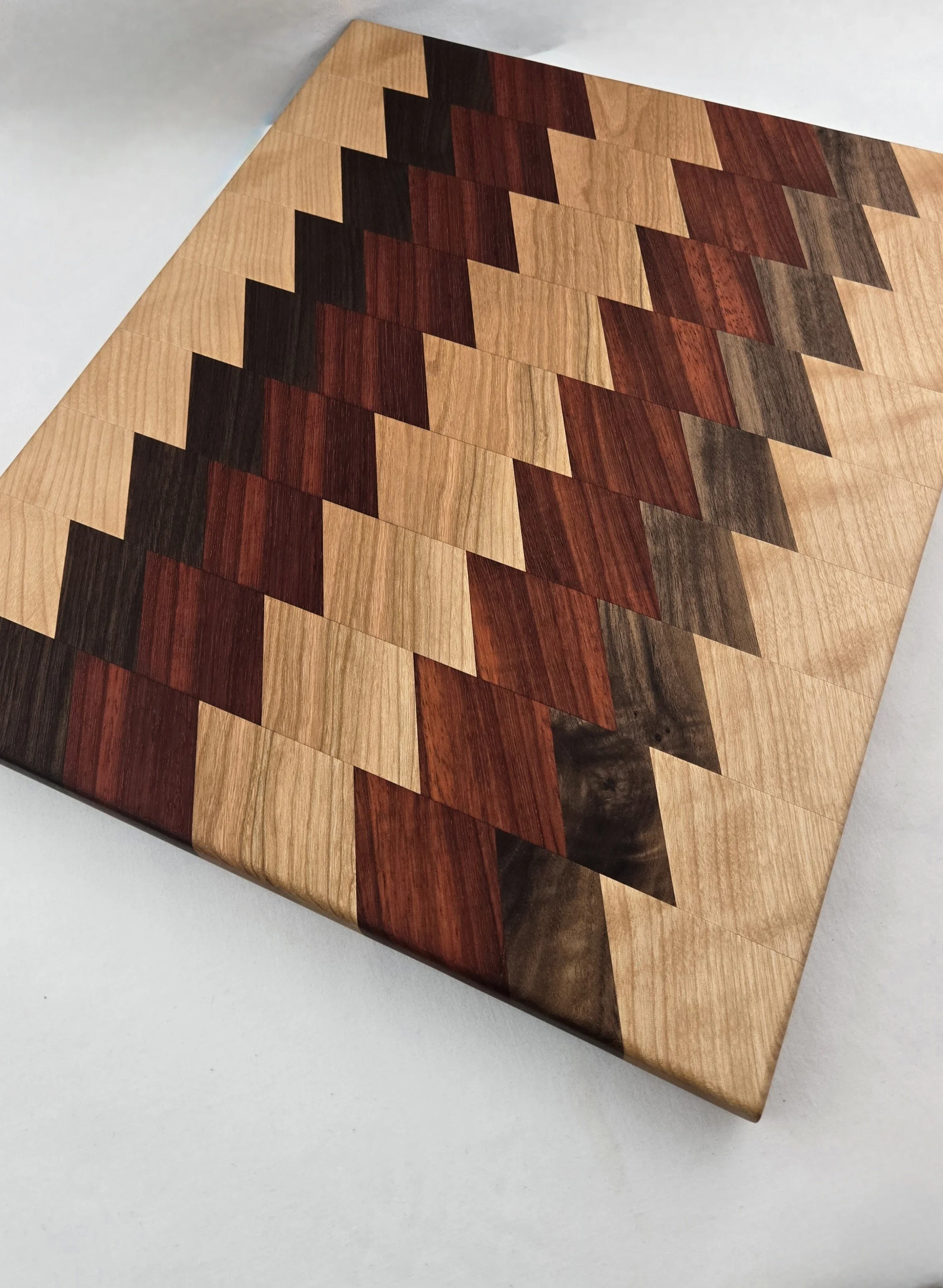 Chevron Charcuterie Board (5200)