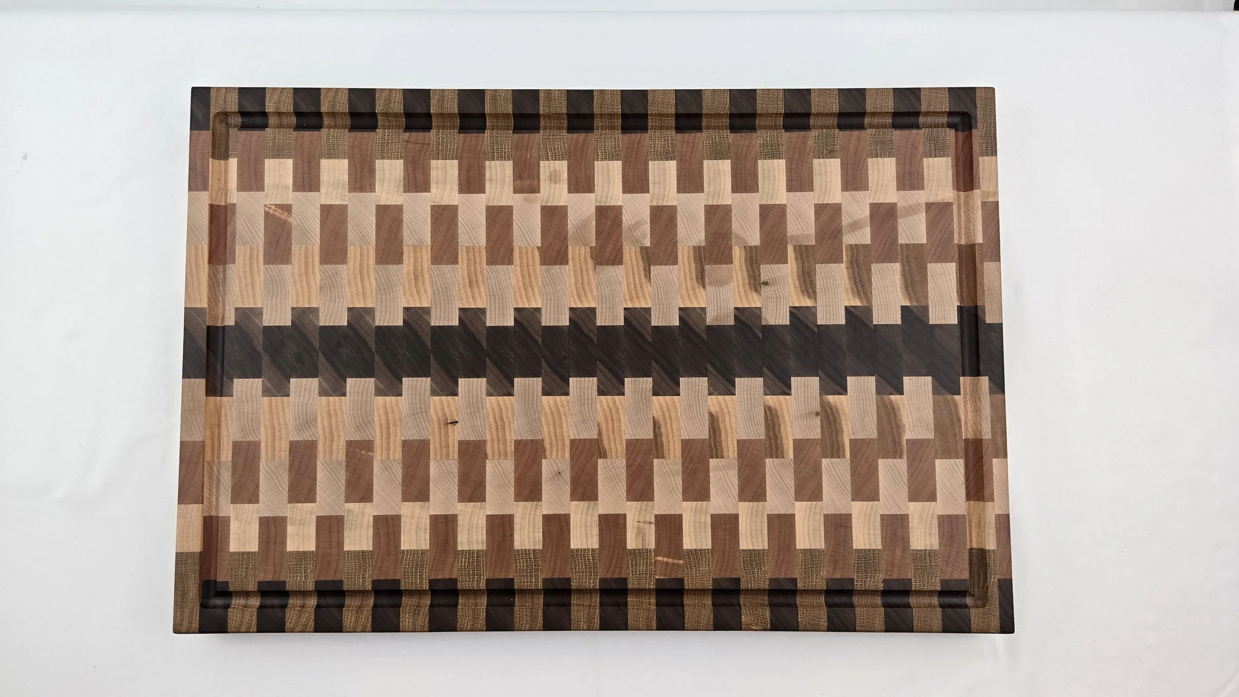 Large End-Grain Cutting Board with Juice Grove (5216)