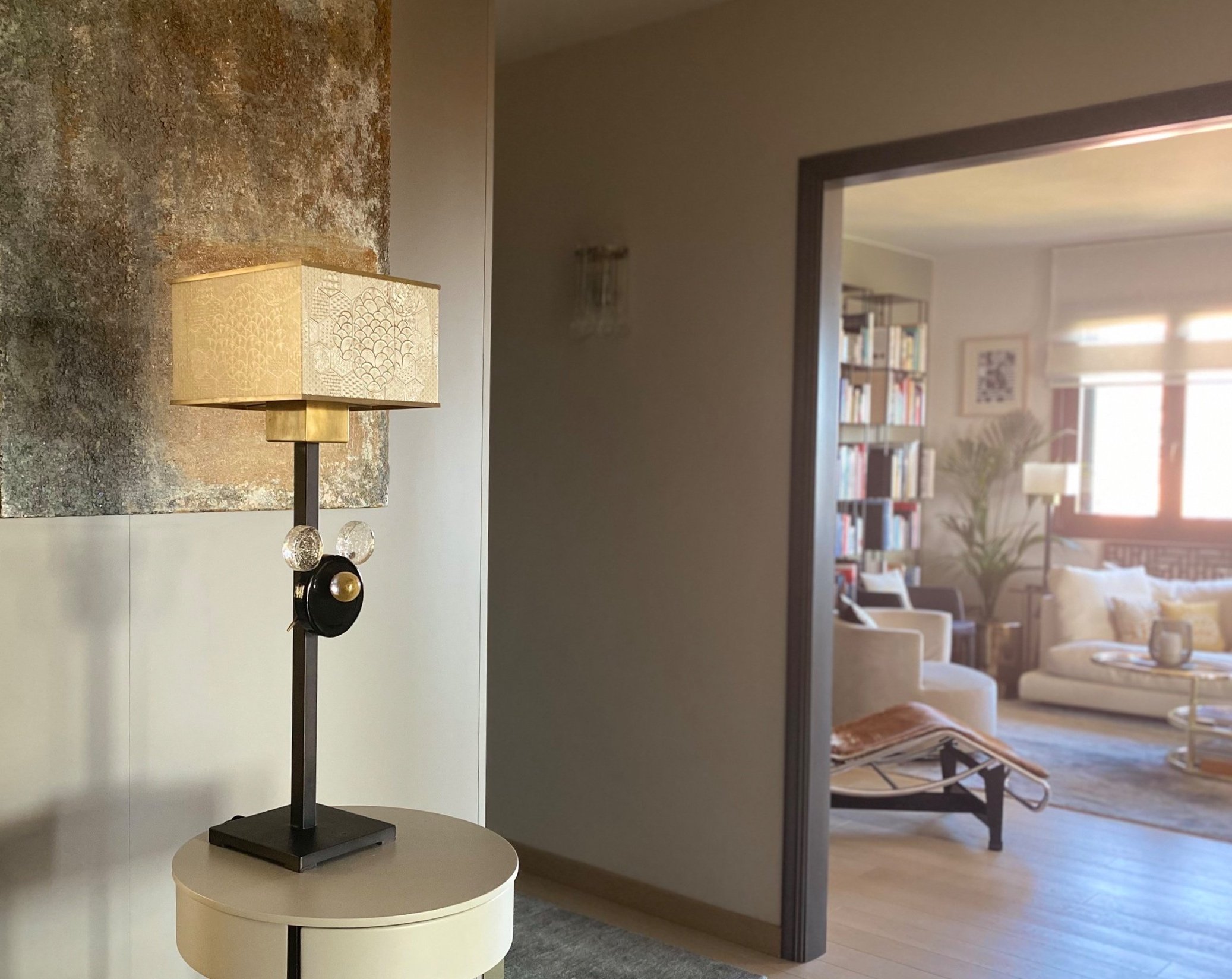 DOGIA lamp bespoke with Murano glass element, patterned shade, doorway view into a Venetian interior
