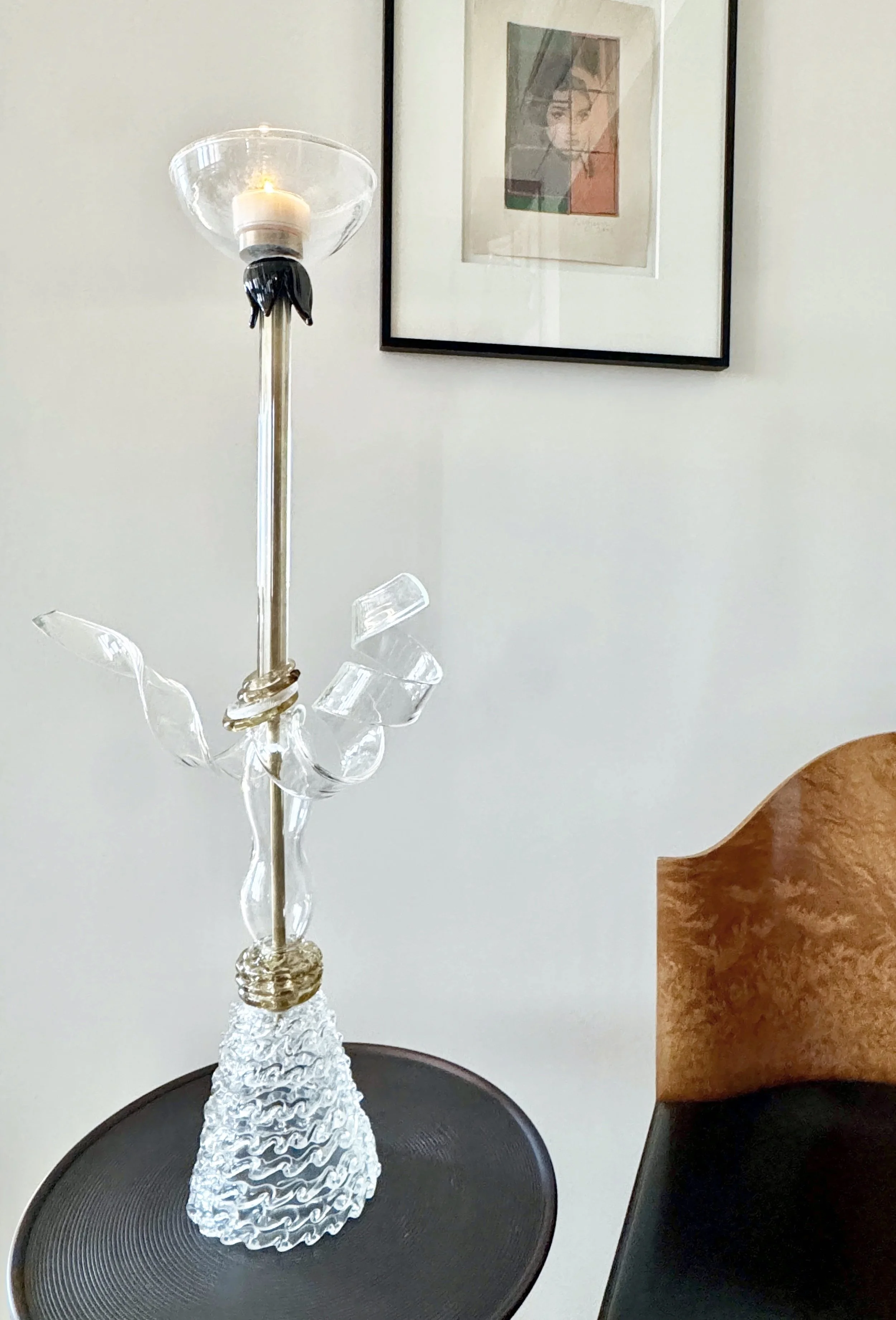 EXTRAVAGRANDE Candel'Arte Collection, Volo di Cristallo Serie, "Caigo" piece, Murano glass, singular vertical form, sculptural presence designed by Gianna Alberi