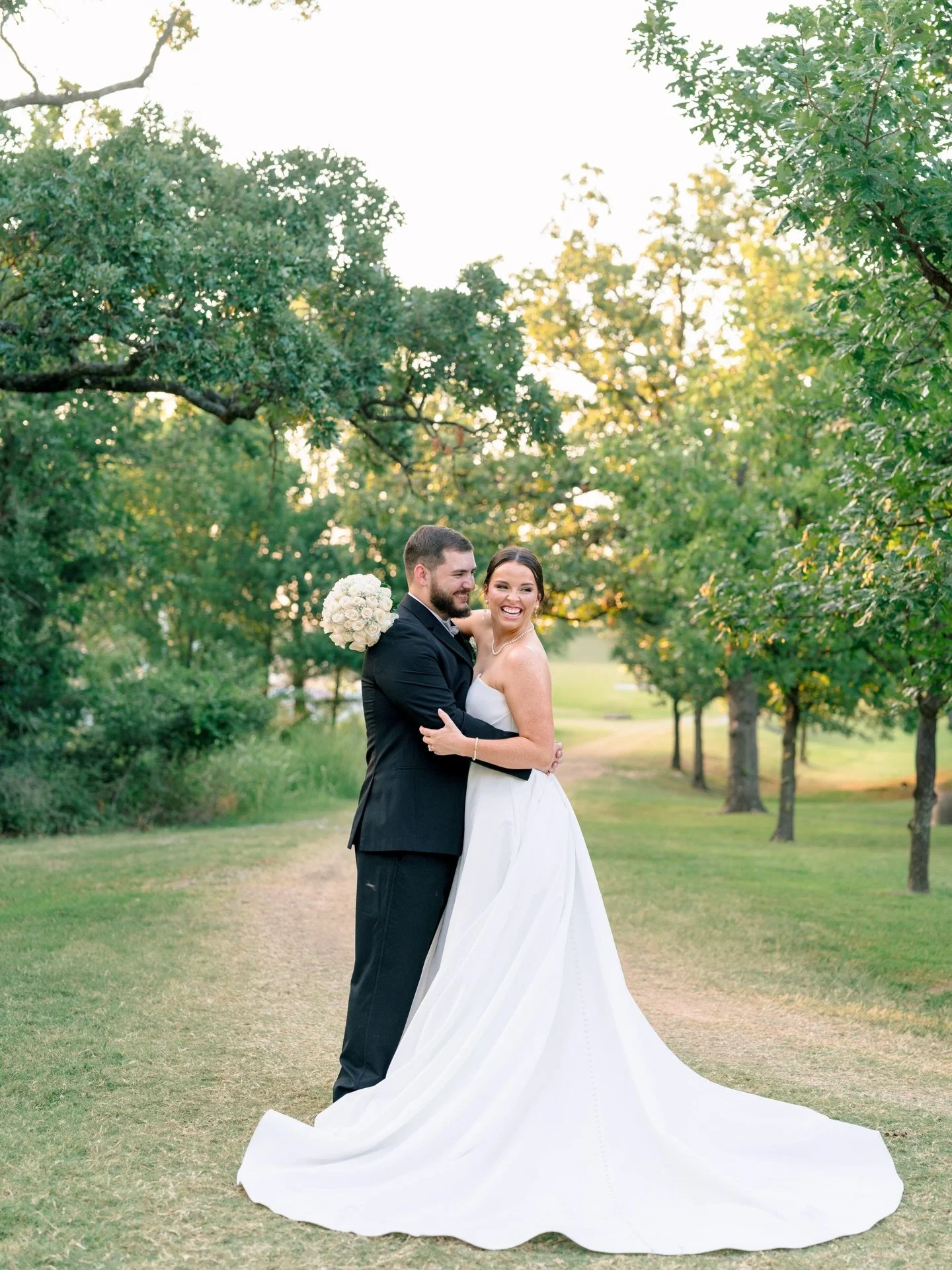 Client testimonials warm our hearts in the sweetest way🫶🏻💍✨

&ldquo;I cannot recommend Divine Works enough because they helped my wedding day dreams come to life! I didn&rsquo;t have to worry about making sure vendors were showing up on time, maki