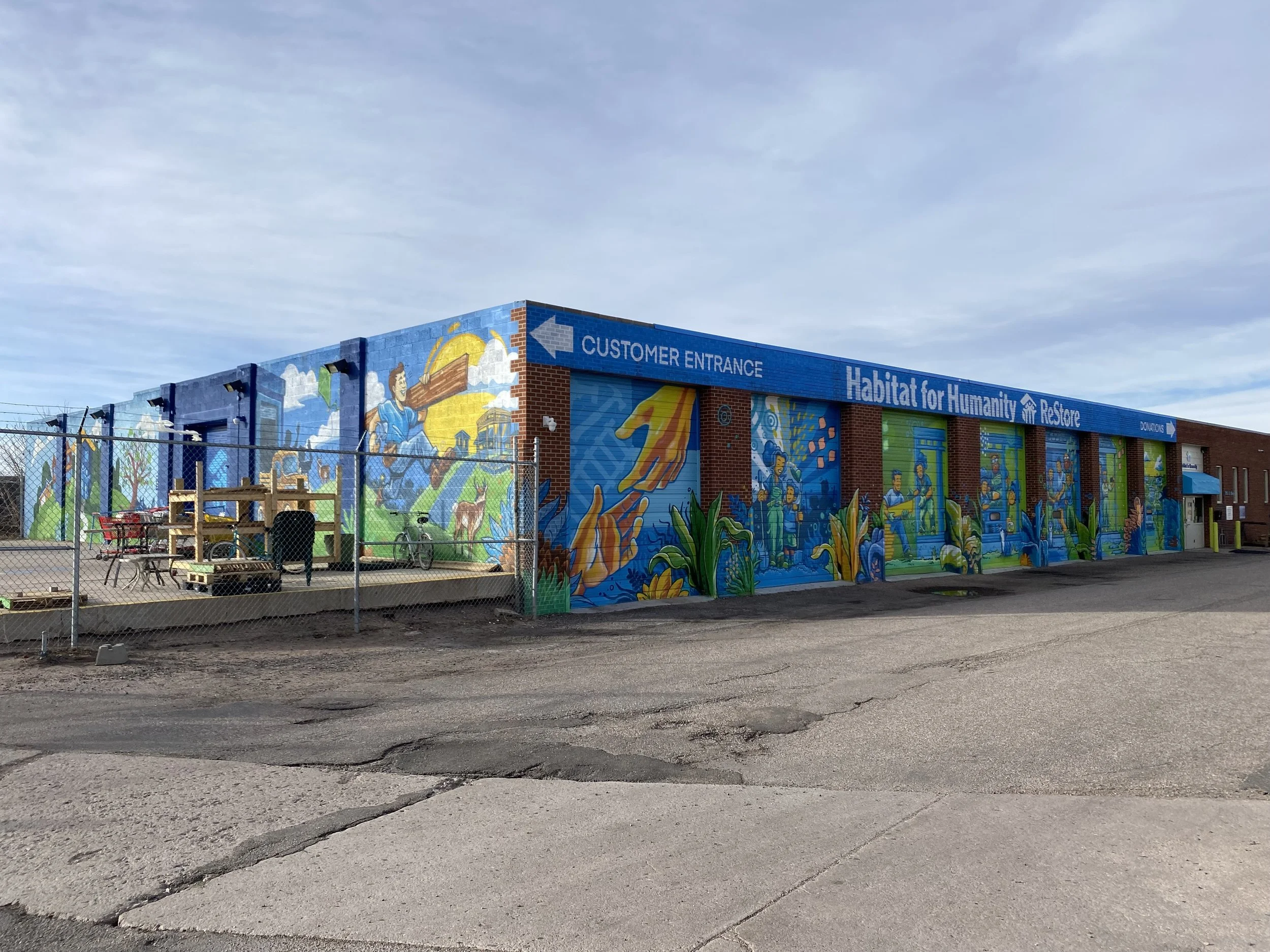 Habitat for Humanity of Laramie County Receives $94,000 Lowe’s Hometowns Grant