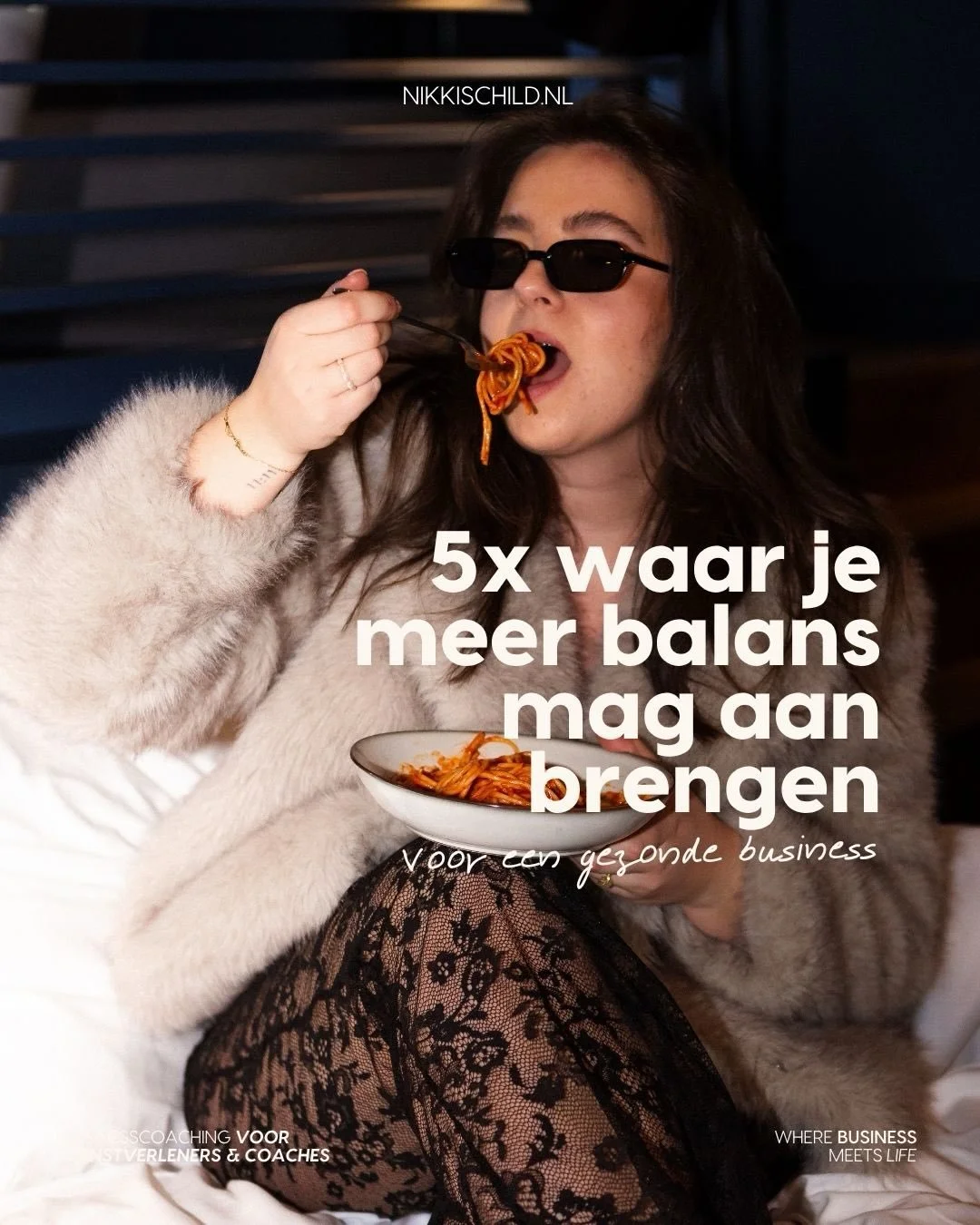 Dat eindeloze zwart-wit denken is d&eacute; grootste rem op je groei die er is

Ik snap het wel, want er zijn ook veel mogelijkheden, en soms heb je het idee dat je &uuml;berhaupt geen keuze hebt &lsquo;&rsquo;want dit hoort nou eenmaal zo in mijn br