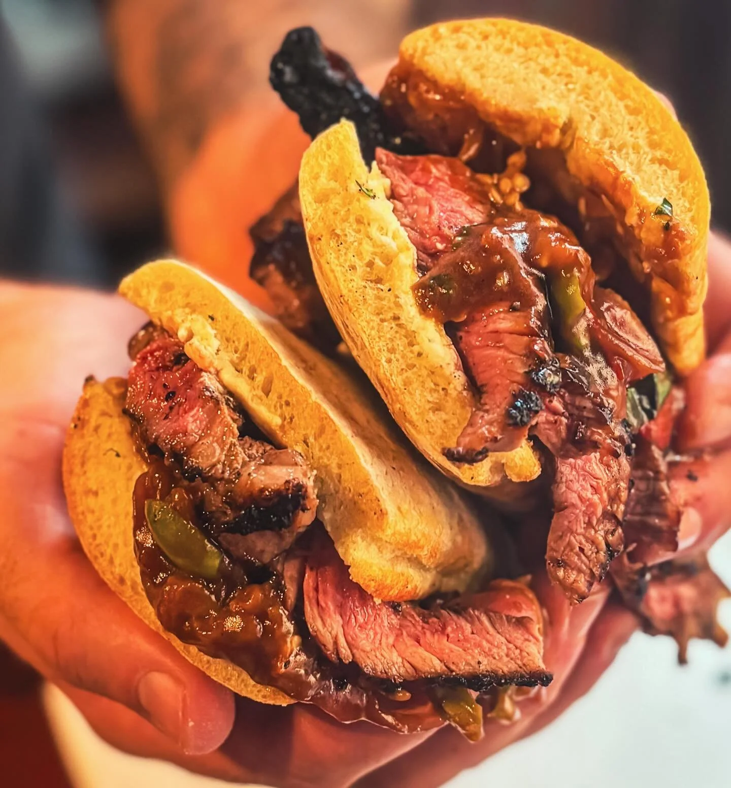 🇺🇸New Special 🇺🇸 Ribeye Steak Sammie 

10oz Ribeye
House Seasoning
Served on a Ciabatta Roll
W/ Boursin Cheese
@ Eggplant Caponata

Come in and celebrate this weekend with the homies. 🇺🇸🇺🇸🇺🇸

#burger#burgeroftheweek#botw#bostonburger#celtic