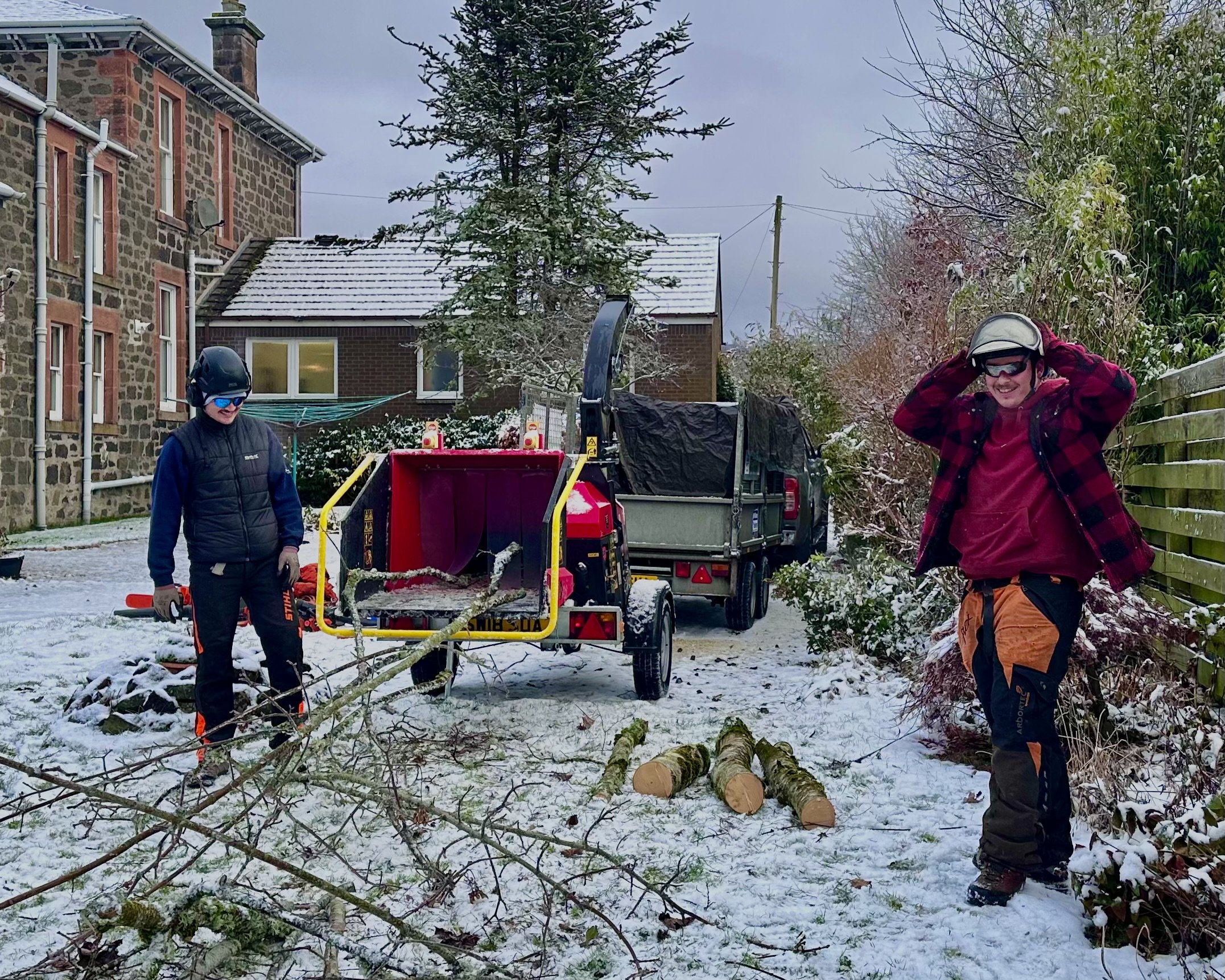 Big smiles no matter what the weather! Well most of the time at least... a bit of snow makes the tidy a bit easier, hence the smiles from the ground staff!