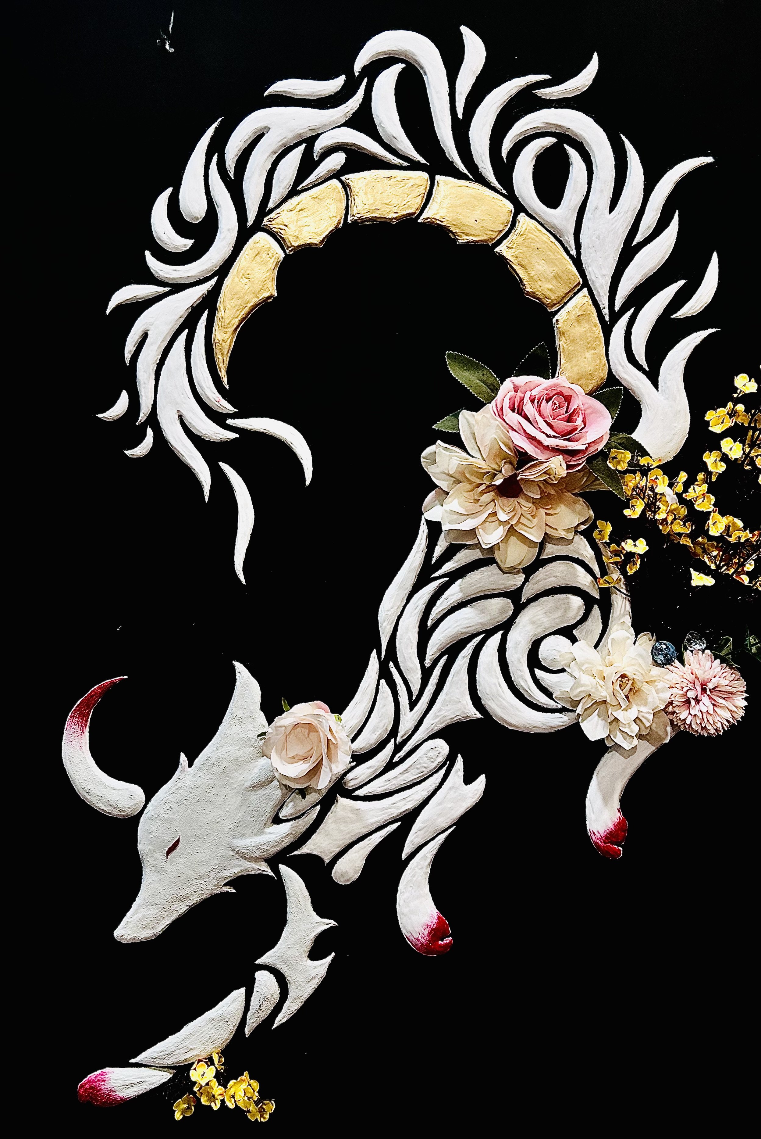 Animism
(Mix-media Sculpture and Painting on Wood, 
36*48")