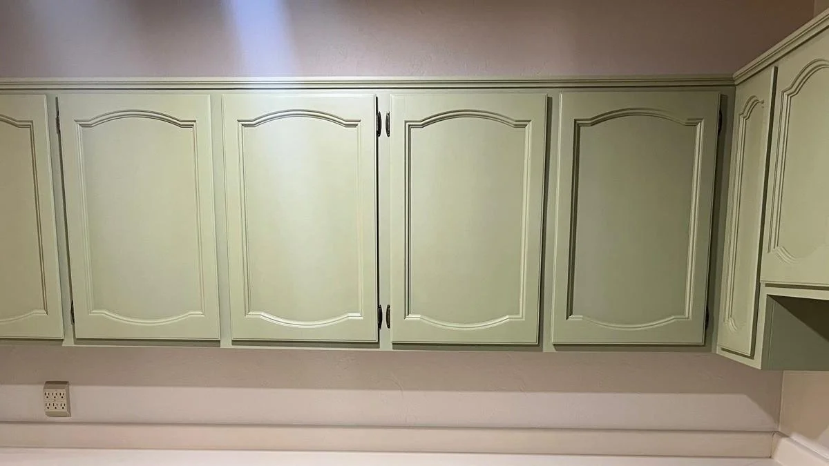 cabinet green.jpg