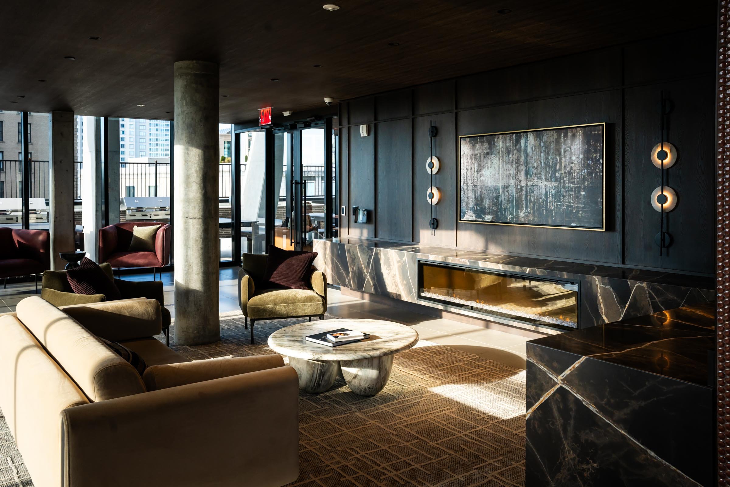  4th Floor City Lounge