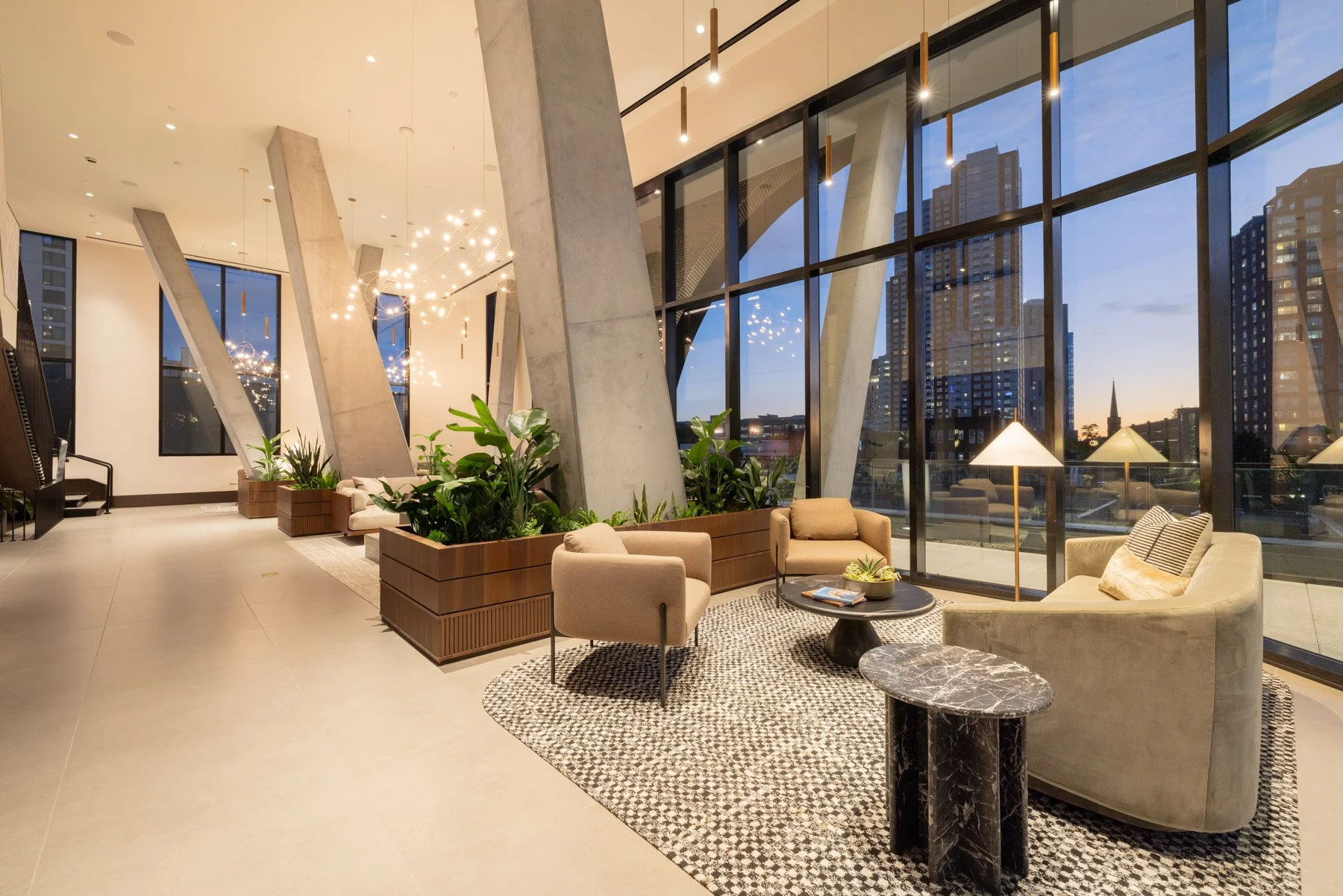  4th Floor City Lounge 