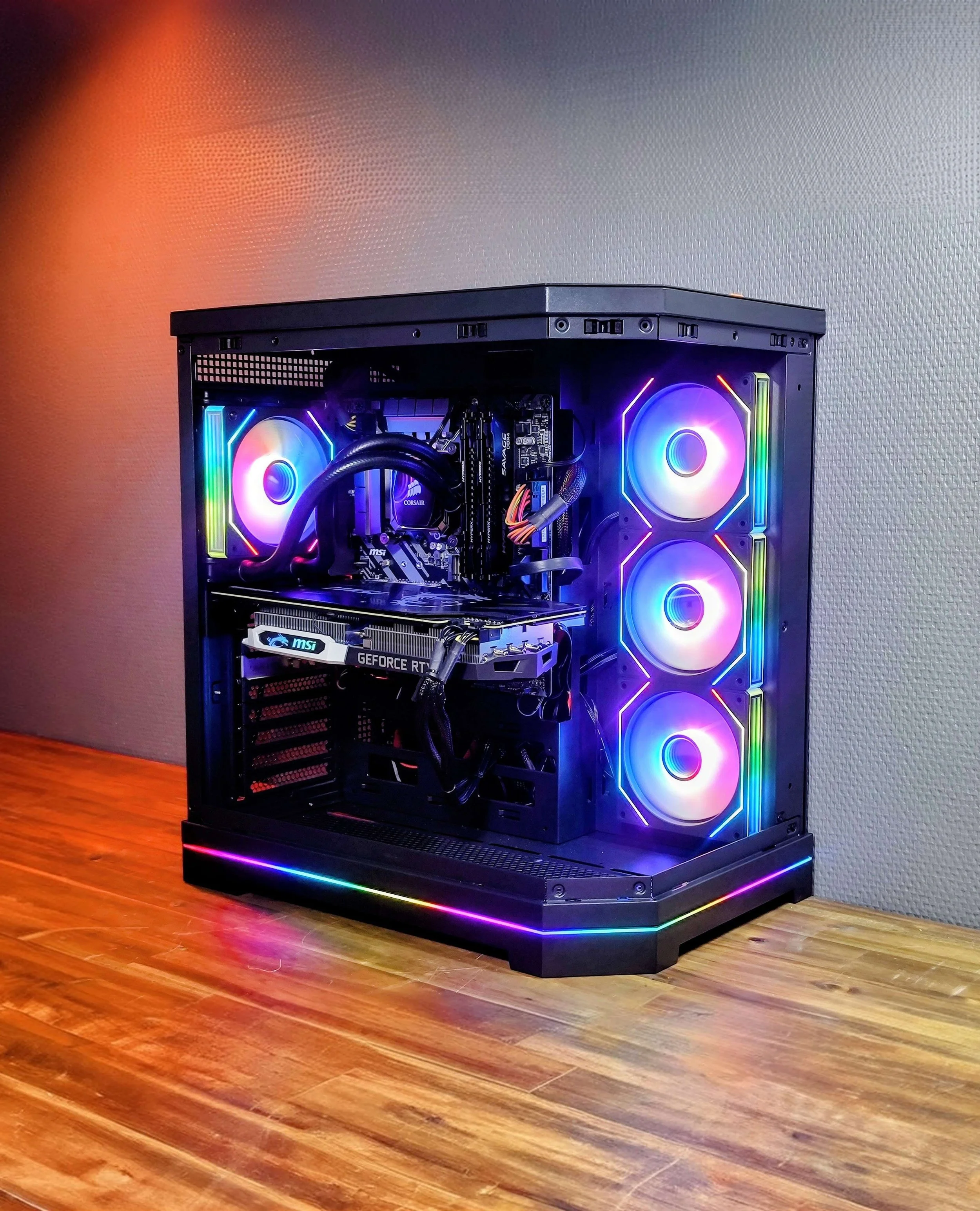 Pätevä Pelikone | I5 8600K | RTX 2070 | 16GB | 500GB SSD | 1TB HDD