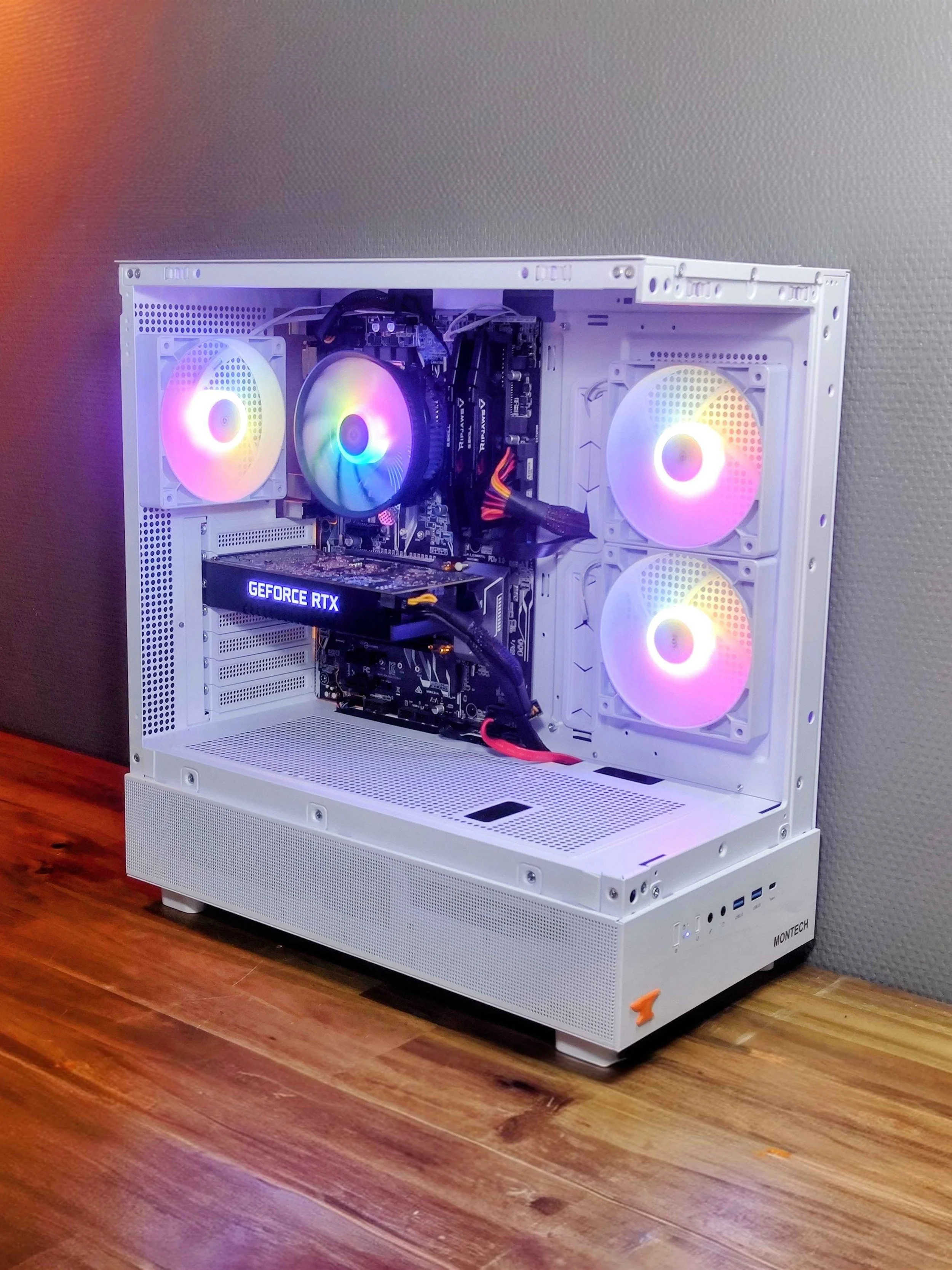 Jytky V3 Pelikone | I7 7700K | RTX 2060 Super | 16GB | 500GB