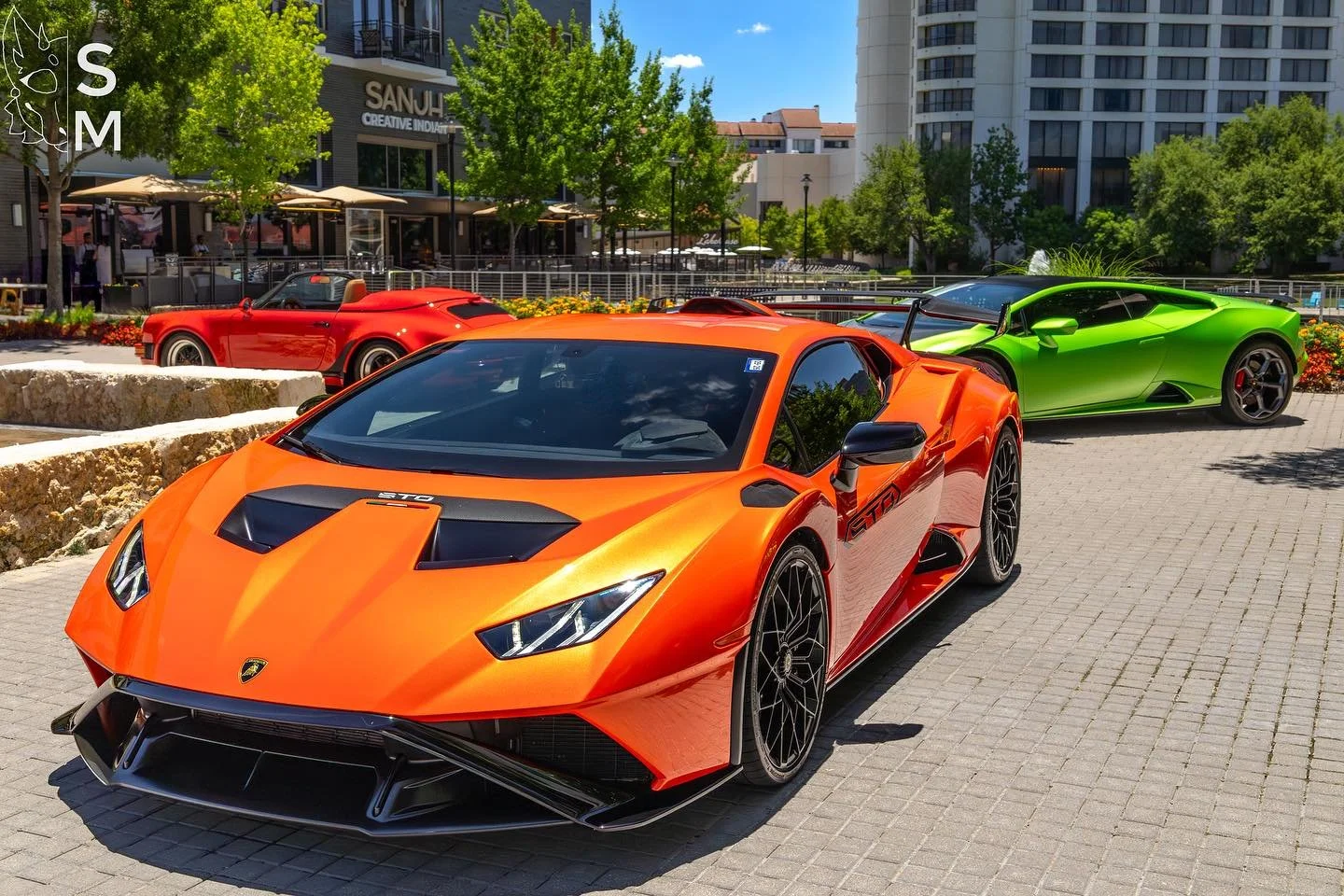This car should come with a warning: &ldquo;May cause sudden urges to speed and flex.&rdquo; This orange in the sun 🤌🏻❤️&zwj;🔥
-
Event: @carsandcocktailsdallas 
-
Owner: @aranciobull 
-
Car: Lamborghini STO
-
#supercarsindallas #cars #supercars #l