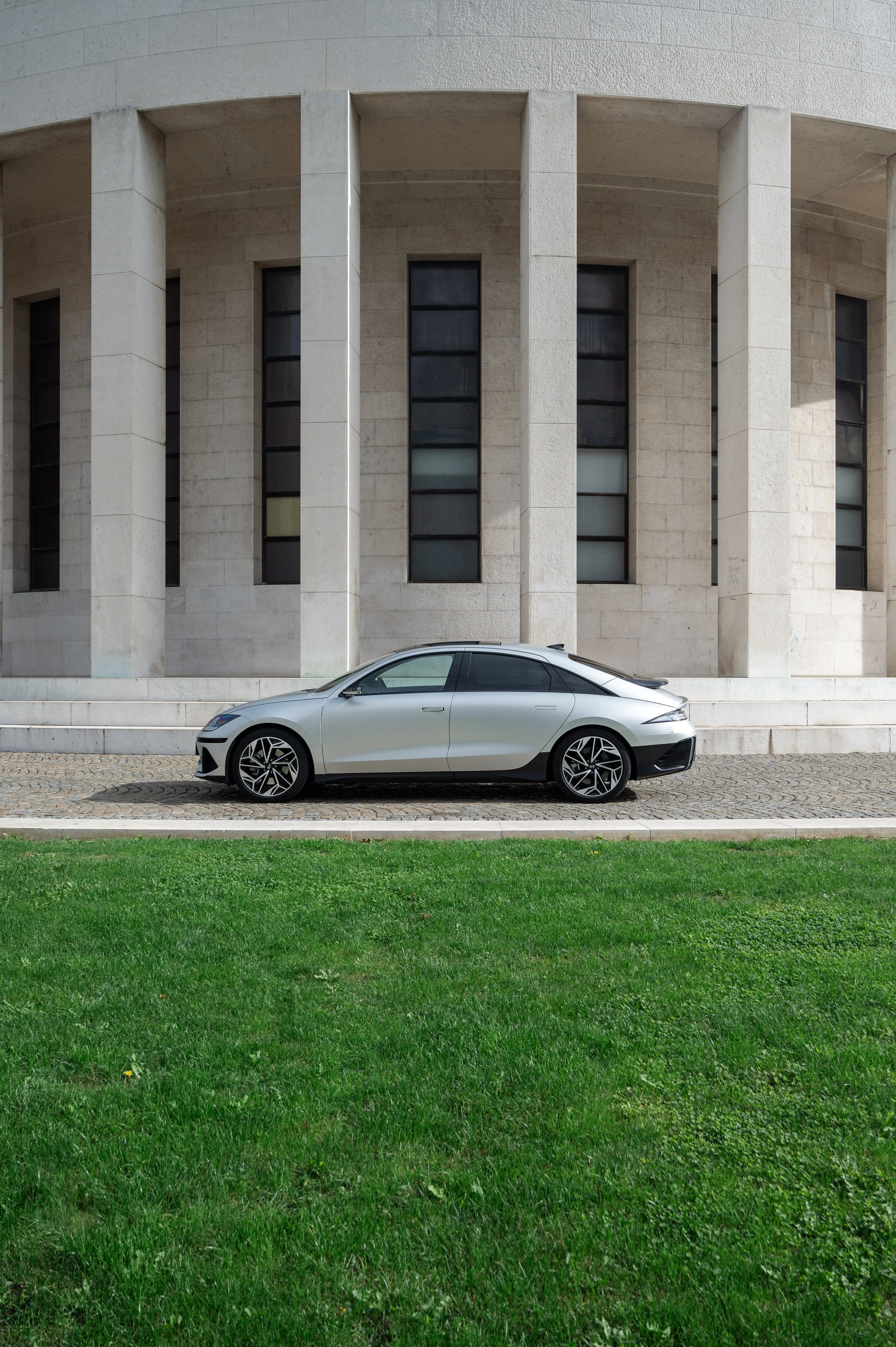 AMS-HYUNDAI_IONIQ_6-2.jpg