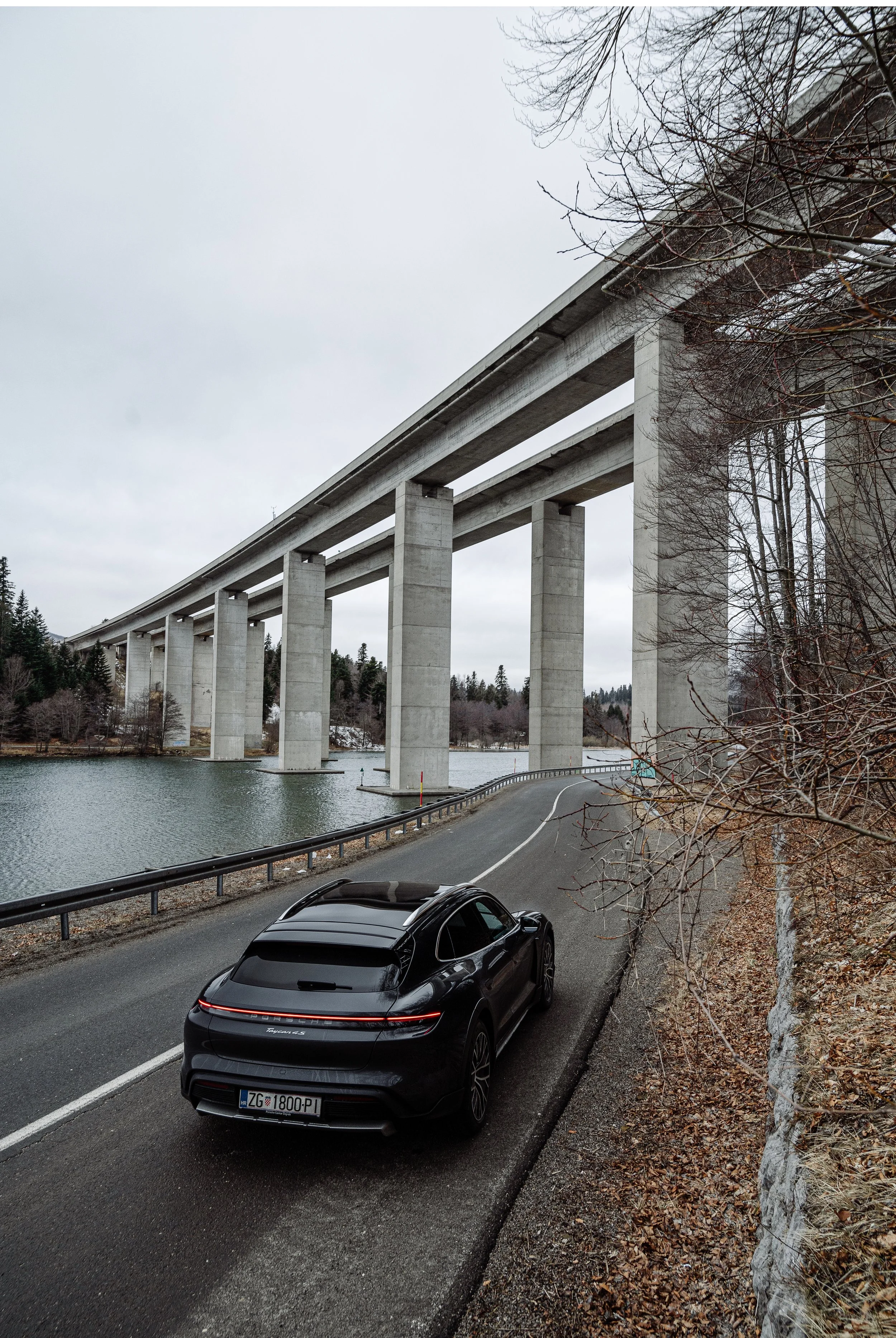 AMS-PORSCHE_TAYCAN-9.jpg