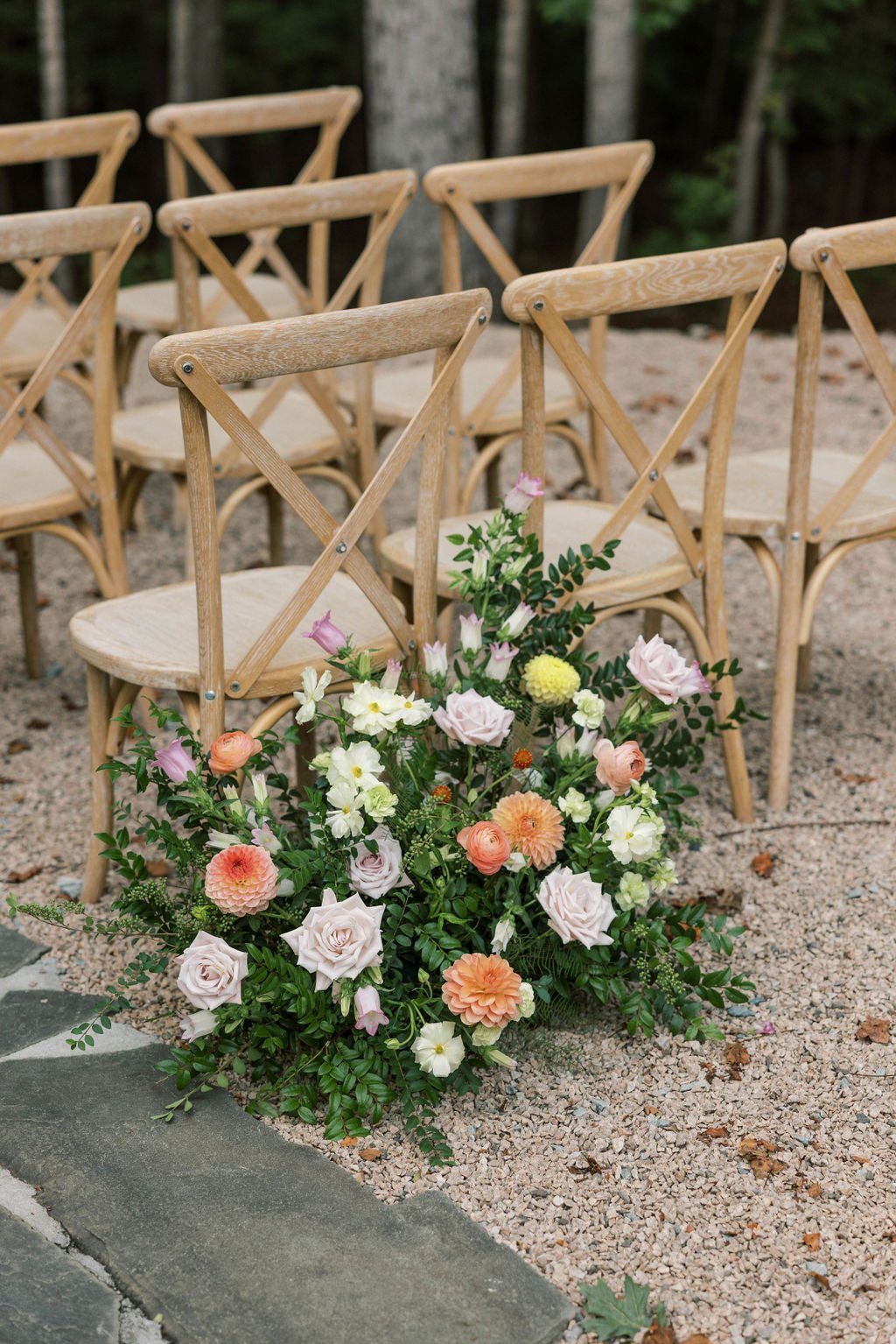 FLORALSJONESEWLLiceremonyn-0185.jpg