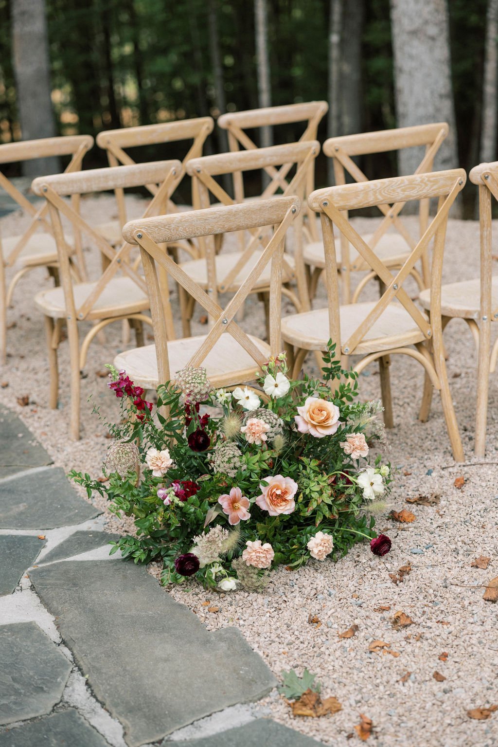 FLORALSJONESEWLLiceremonyn-0137.jpg