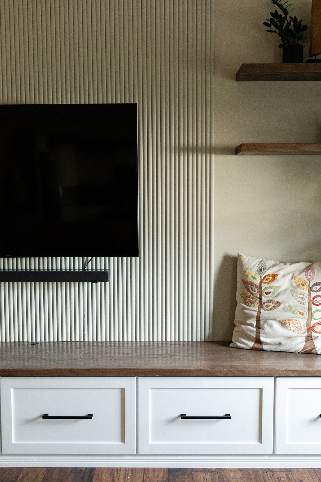 OliveTree_LivingRoomRemodel_LauraRowe-9.jpg