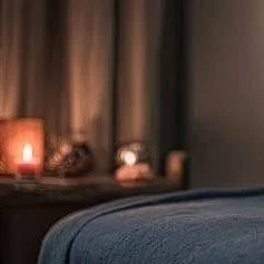 🌿 Behind the Door: Returning to the Room

After a Reiki session, the client slowly returns.

The sleepy head.

The deeper breath.

The gentle stretch.

The moment they realise where they are again.

🌿

#slanureiki
#usuireiki #reikihealer #jerseyrei