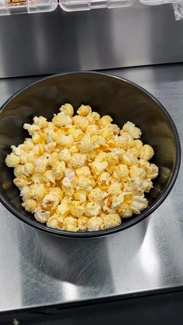 “Let’s Go Boo-ffalo” is one of our #halloweenspecials and it’s hauntingly delicious! 
Boo Berry Cereal + Blueberry Sauce + Marshmallow Creme + Dried Blueberries 
It’s only here for a terrifyingly short time so make sur