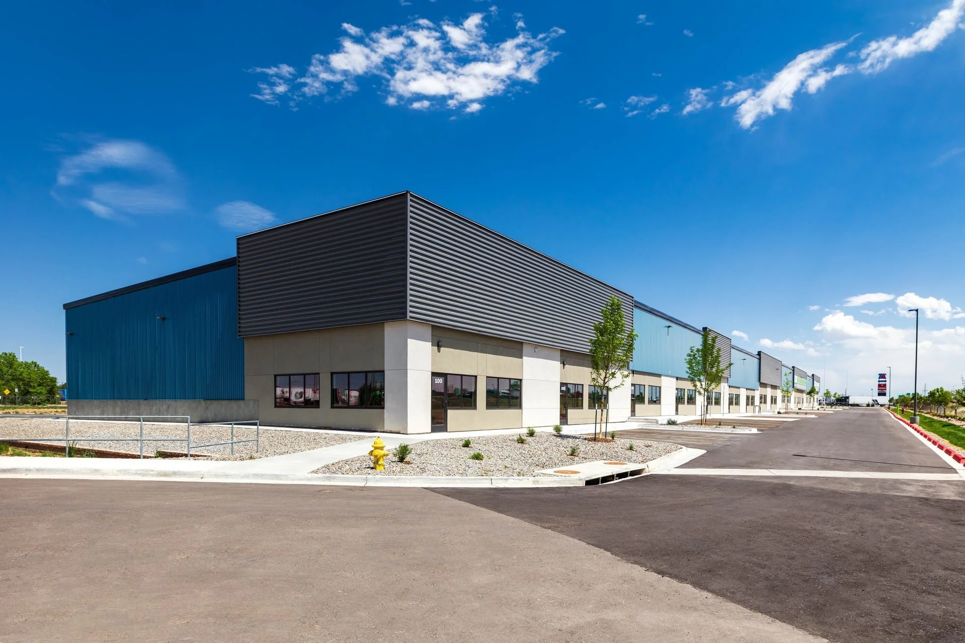5200 Oneida-14.jpg