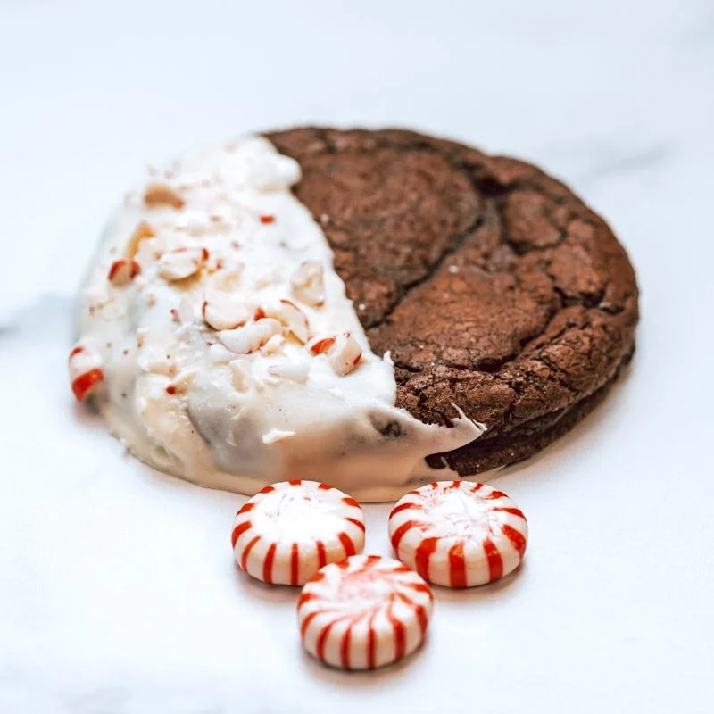 Seasonal • Chocolate Peppermint Cookie
