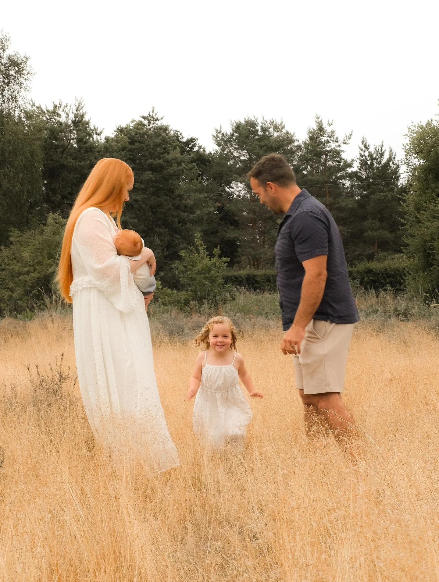 Three heartbeats once in tune&hellip; now a fourth joins the melody ❤️

Another returning family I&rsquo;m so blessed to capture. 

#shropshire #motherhoodphotography #stourbridge #familyphotography