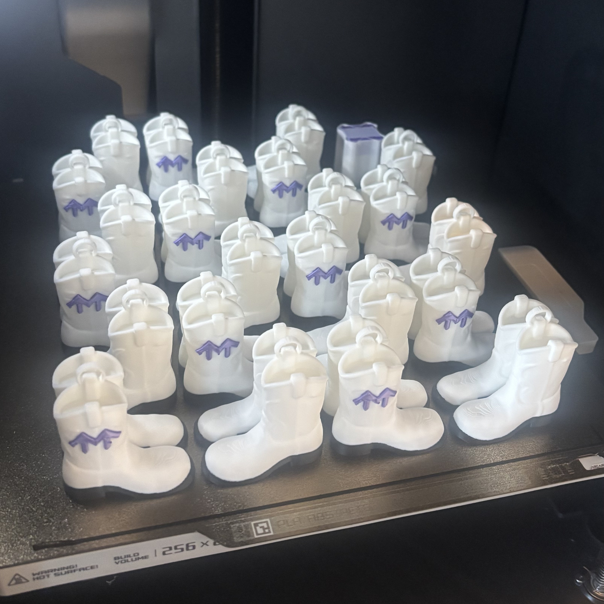 WHITE BOOTS x10 AFTER PRINT.png
