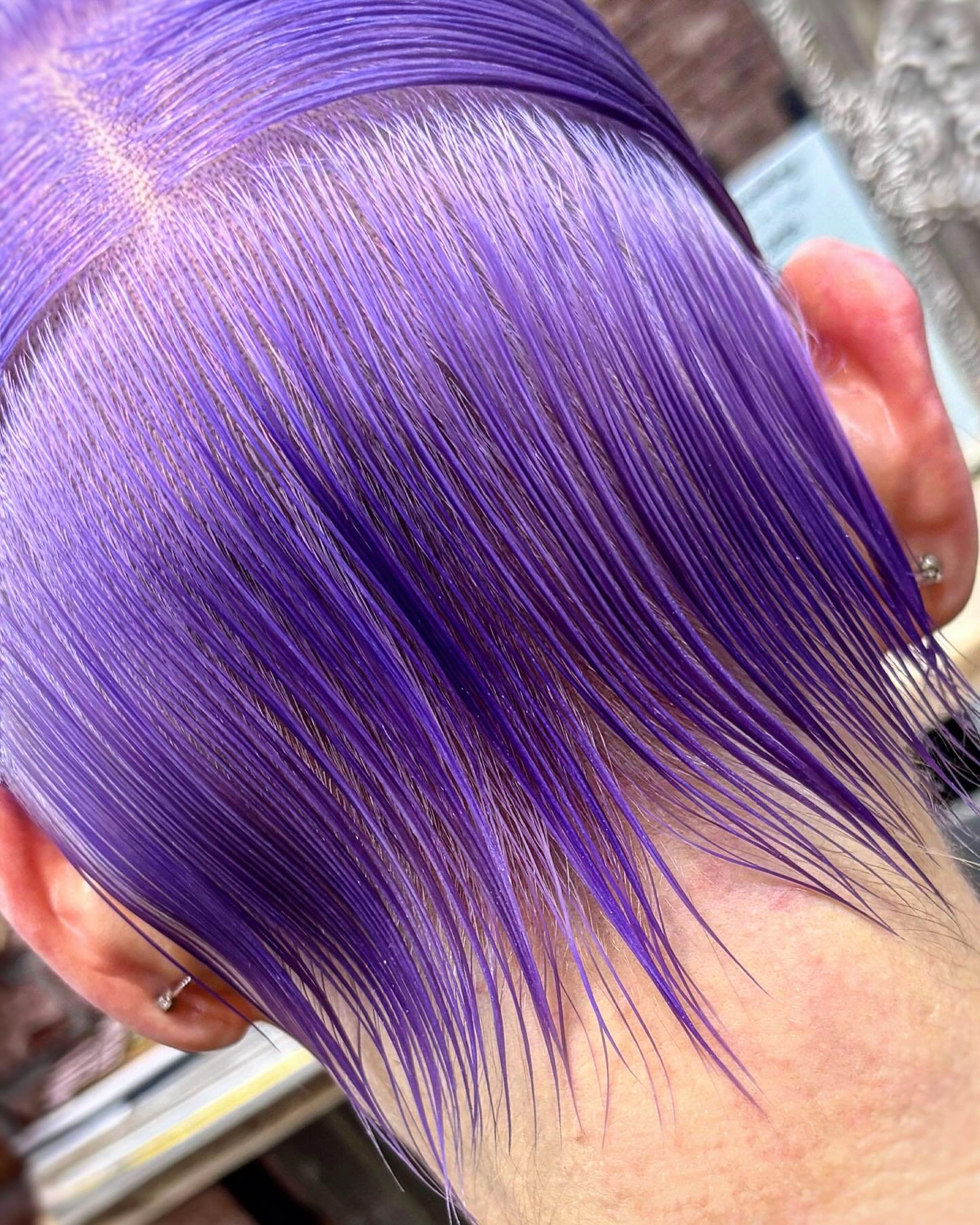 In love with Goldwell @Pure Pigments! 

This revolutionary additive boosts colour intensity up to 3 times and adds 63% more shine. It creates multi-dimensional effects and provides long-lasting results. Perfect for those seeking beautiful bespoke hai