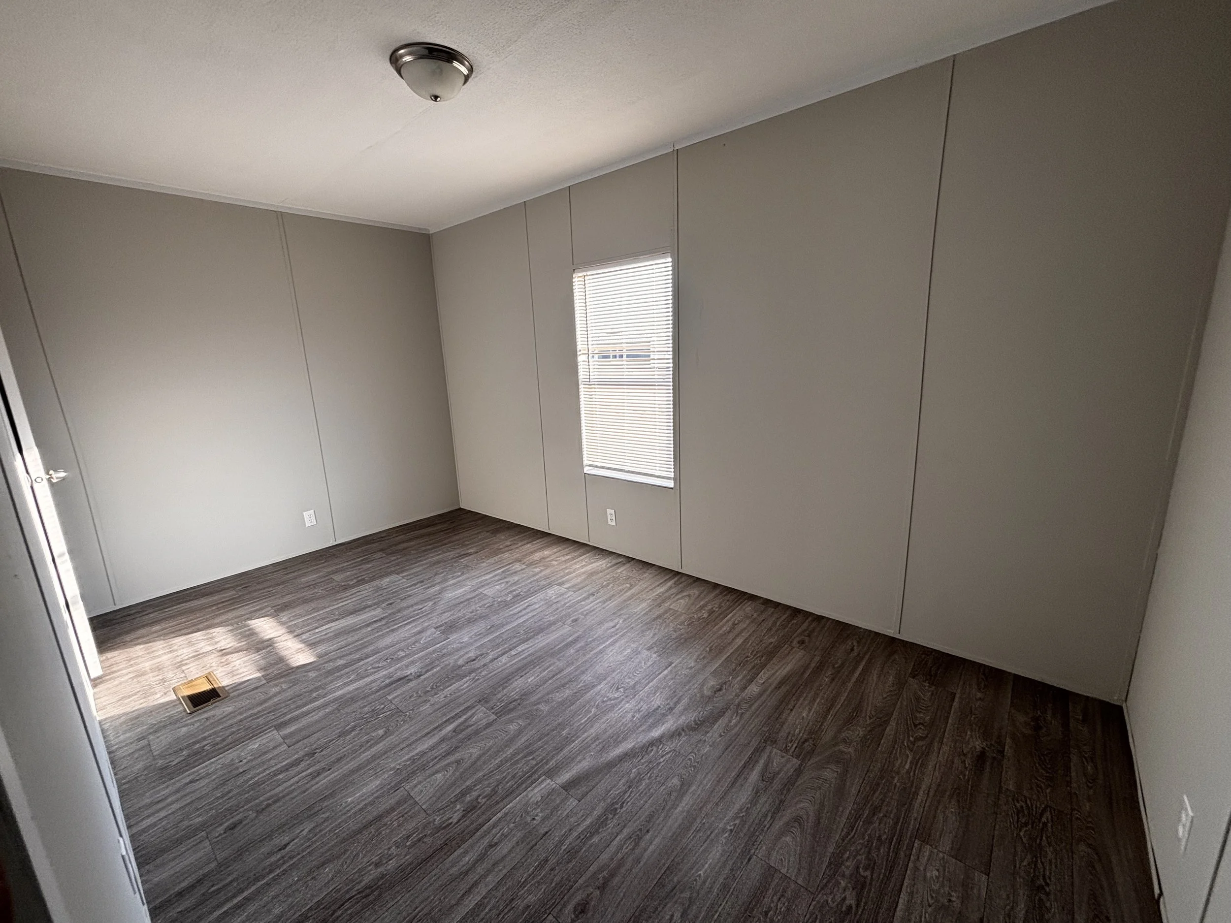 ThirdBedroom1_297292 .jpeg