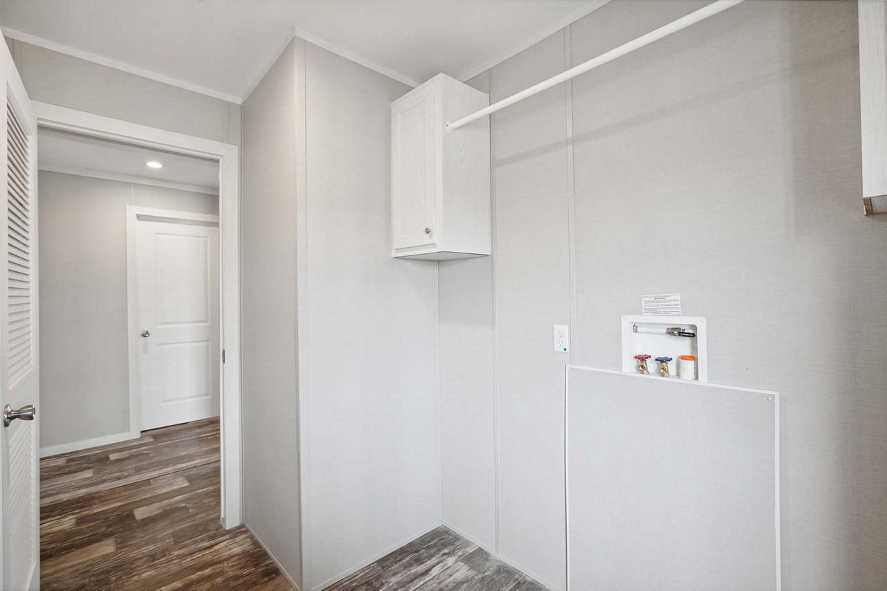 CSD2860L Utility Room (2).jpg