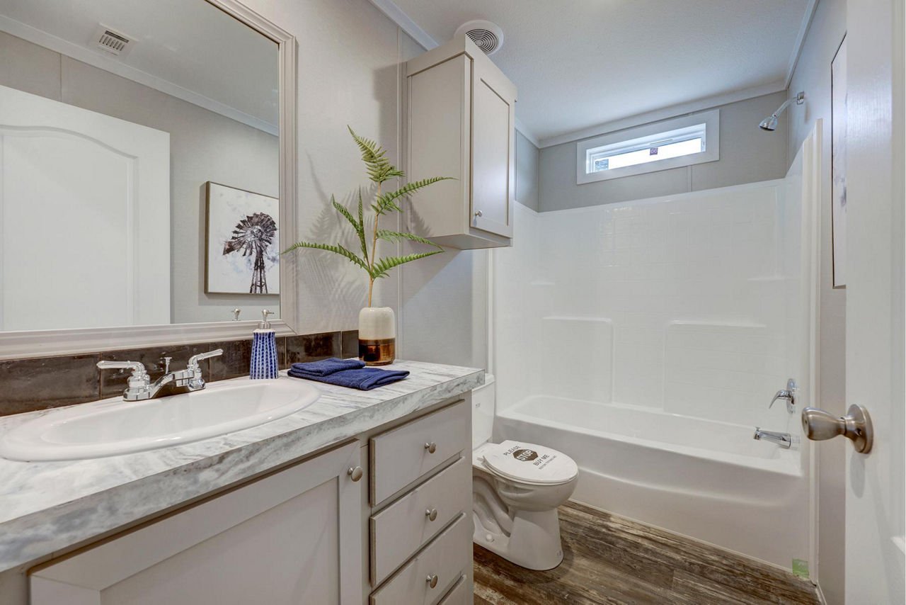 CSD2860L-Bath.jpg