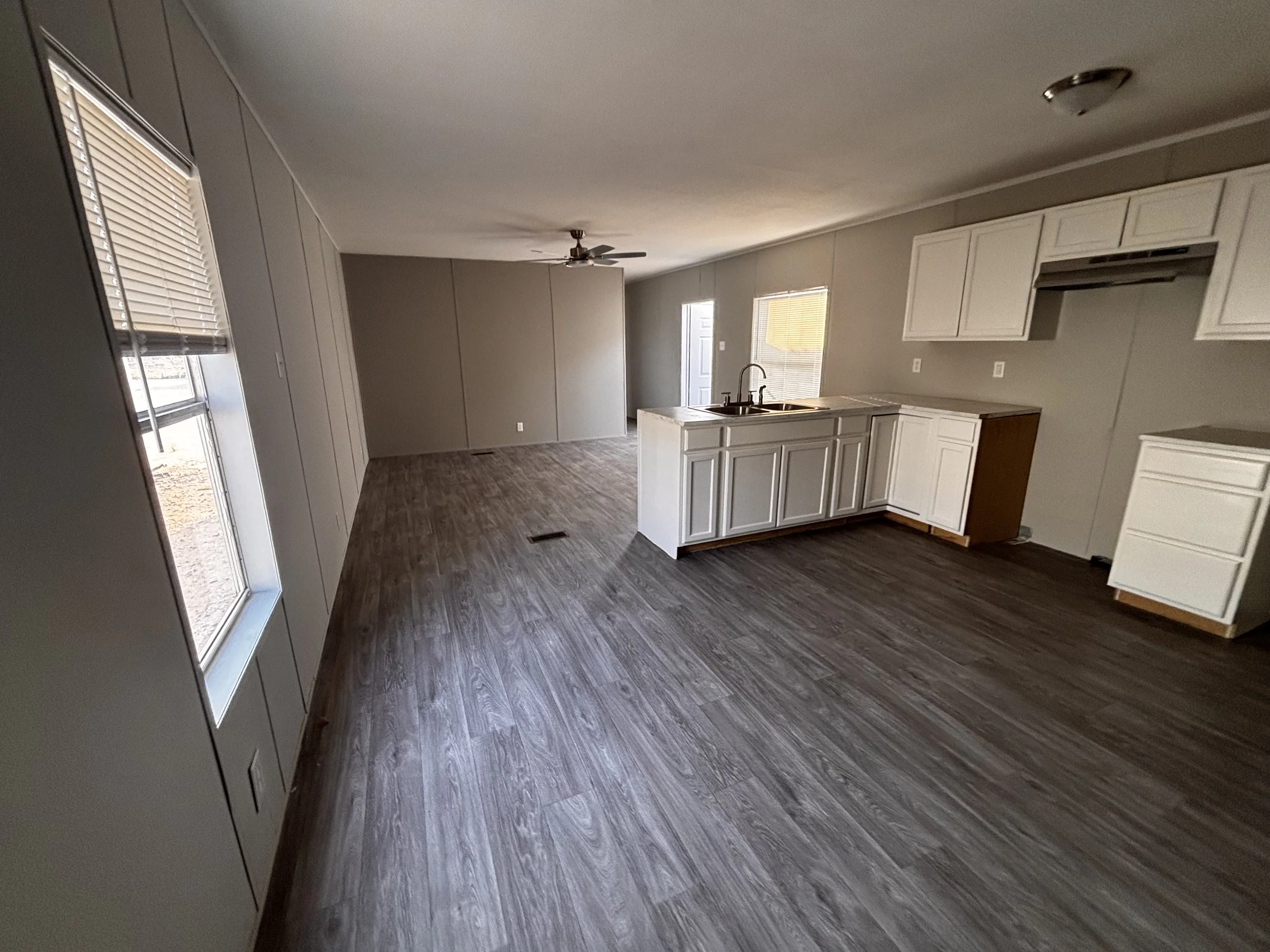 DiningArea_kitchen_297292 .jpeg