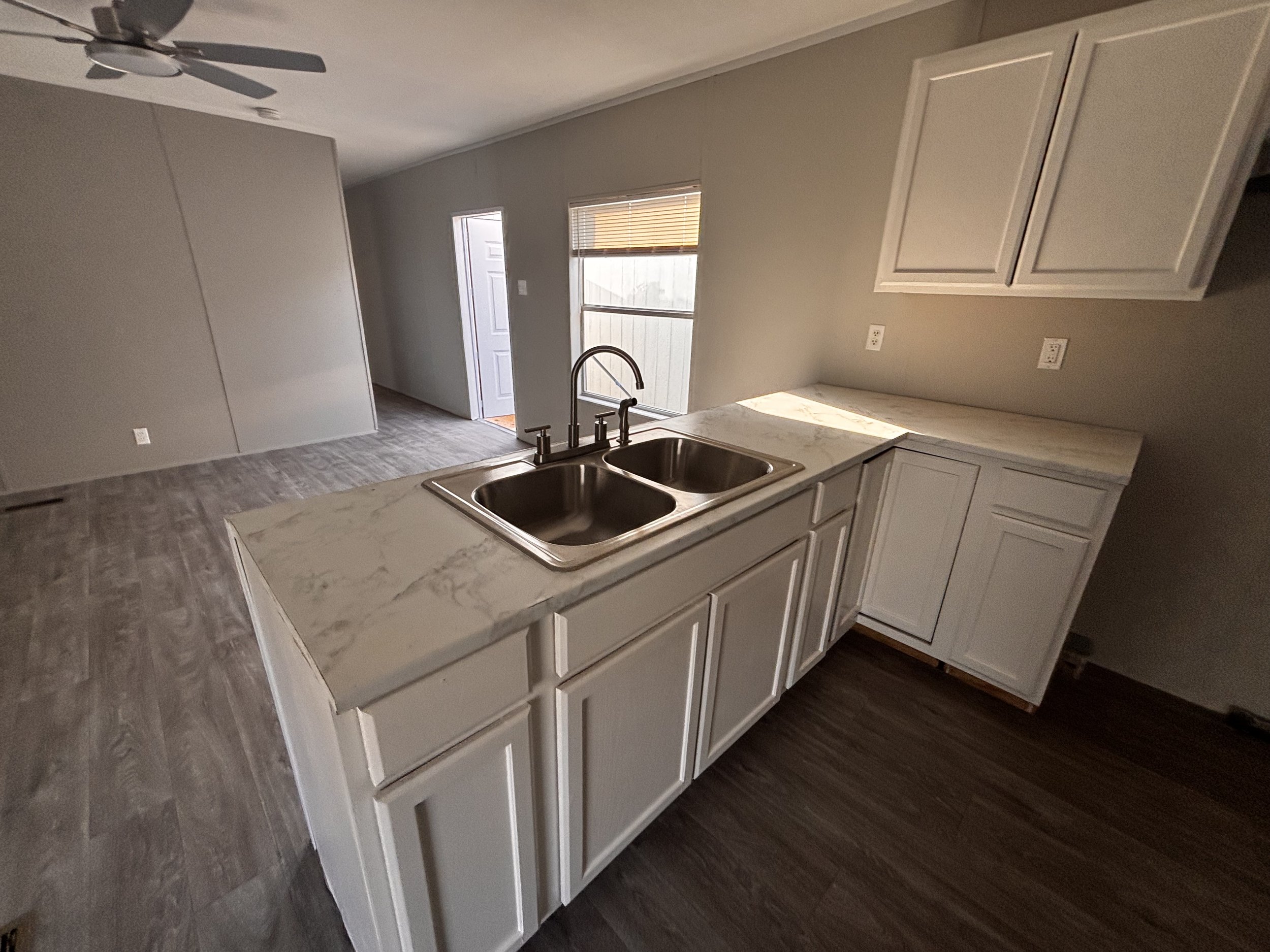2014 Champion Redman – 3 Bedrooms | 2 Bathrooms