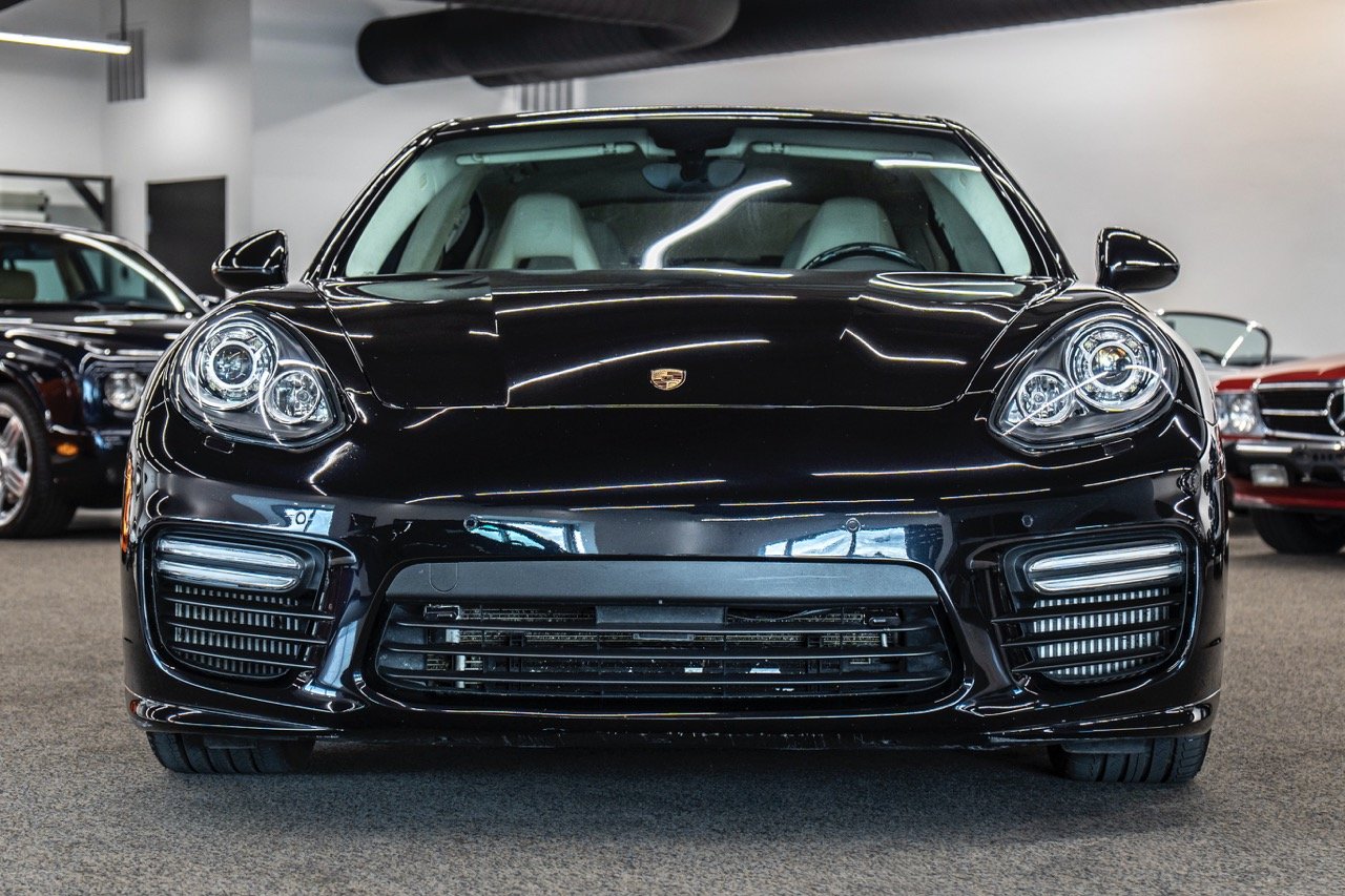Porsche_Turbo_S_02 Large.jpeg