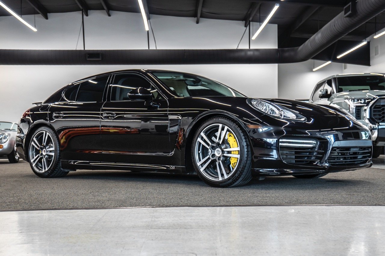 Porsche_Turbo_S_03 Large.jpeg