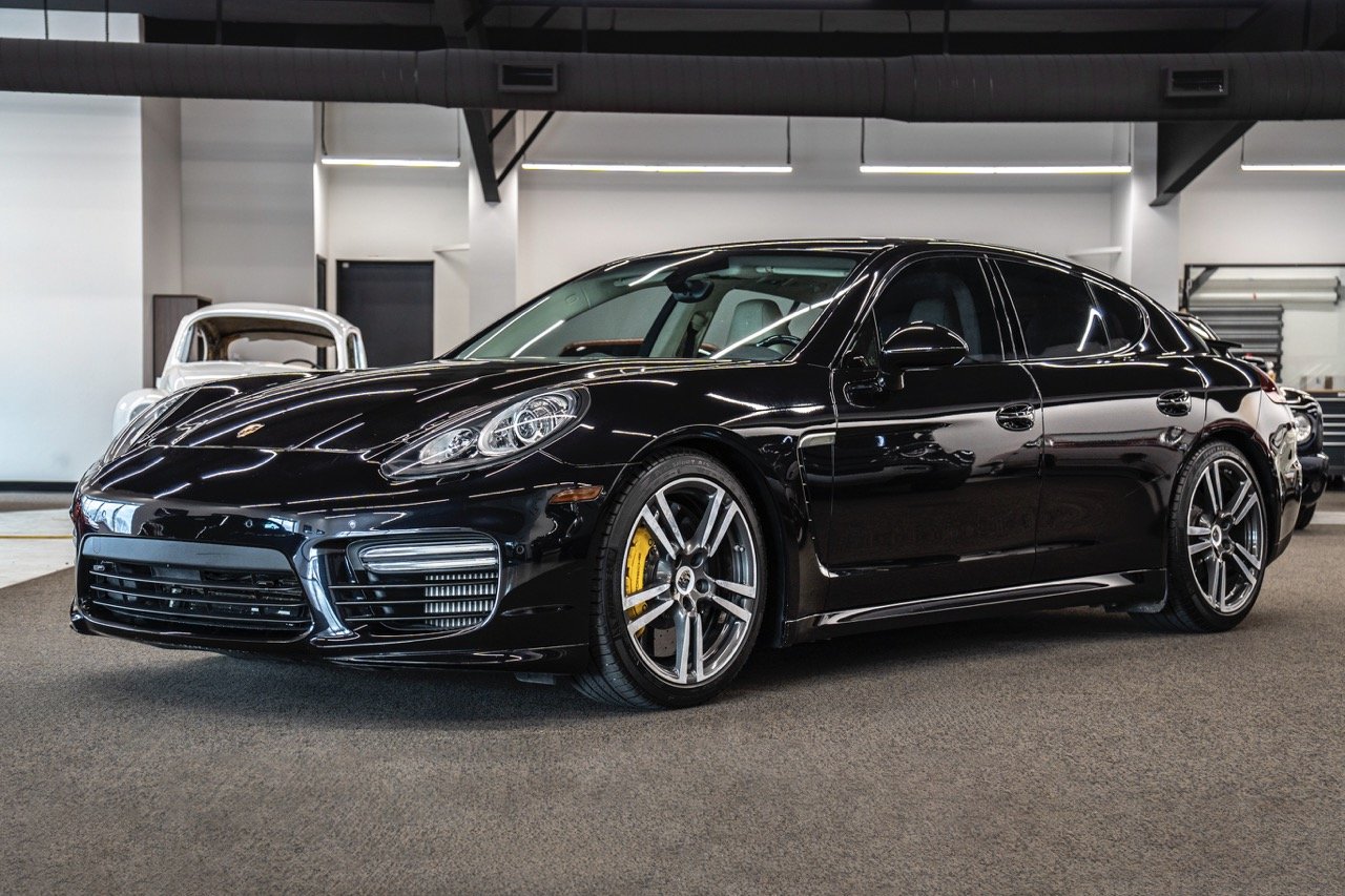 Porsche_Turbo_S_01 Large.jpeg
