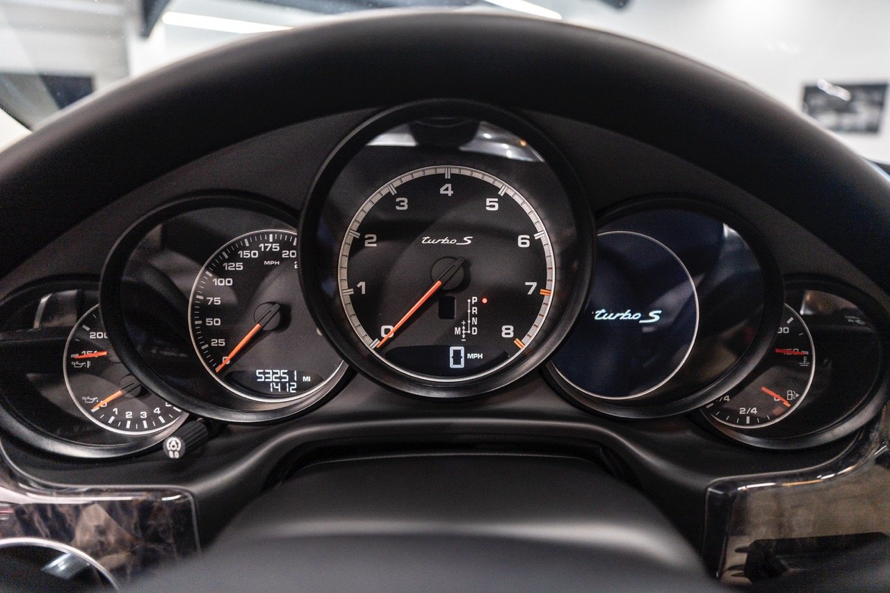 Porsche_Turbo_S_16 Large.jpeg