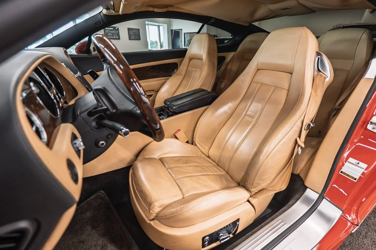 2025-09_Red_Bentley_11.jpeg