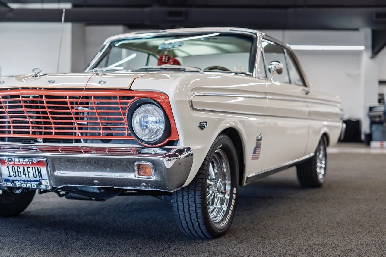 Ford_Falcon_09.jpeg