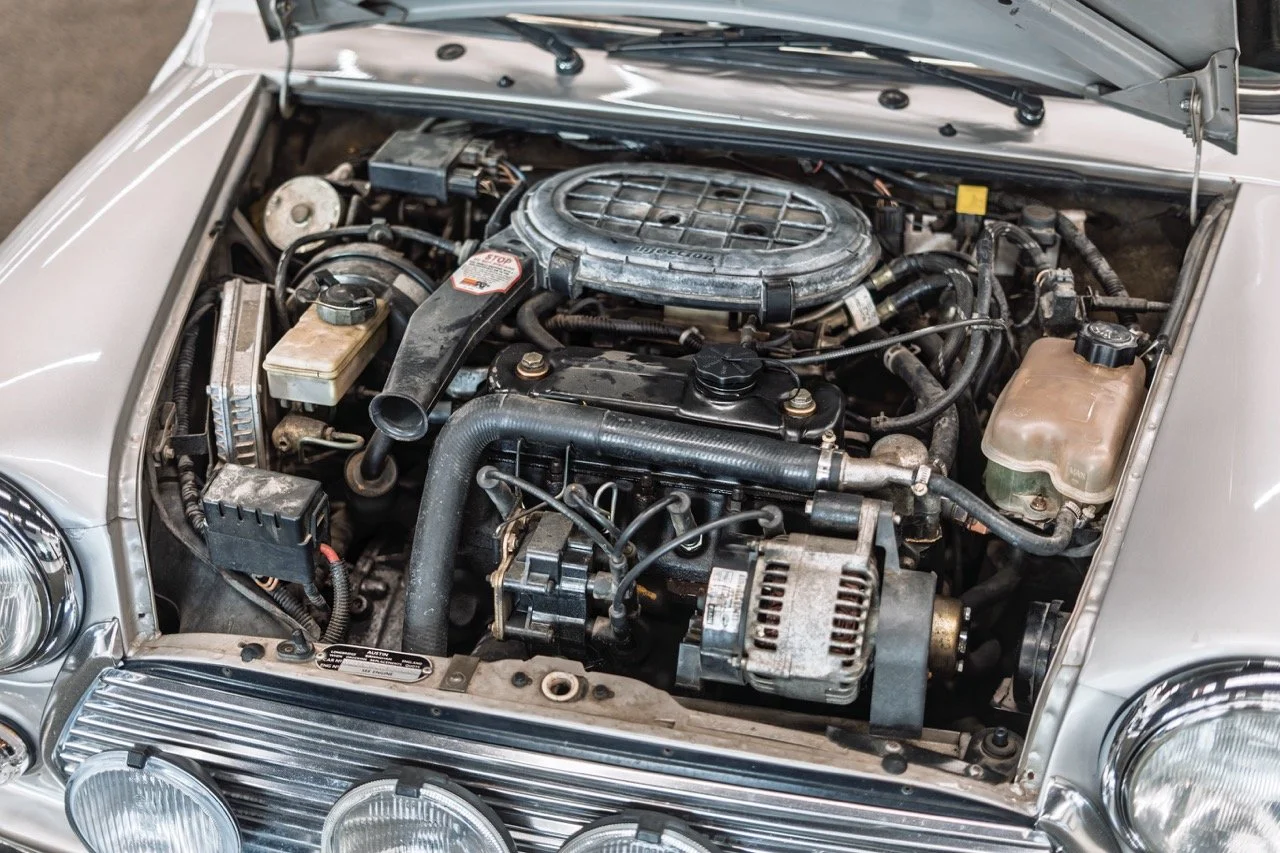 Limited_1973_Mini_Cooper24 Large.jpeg