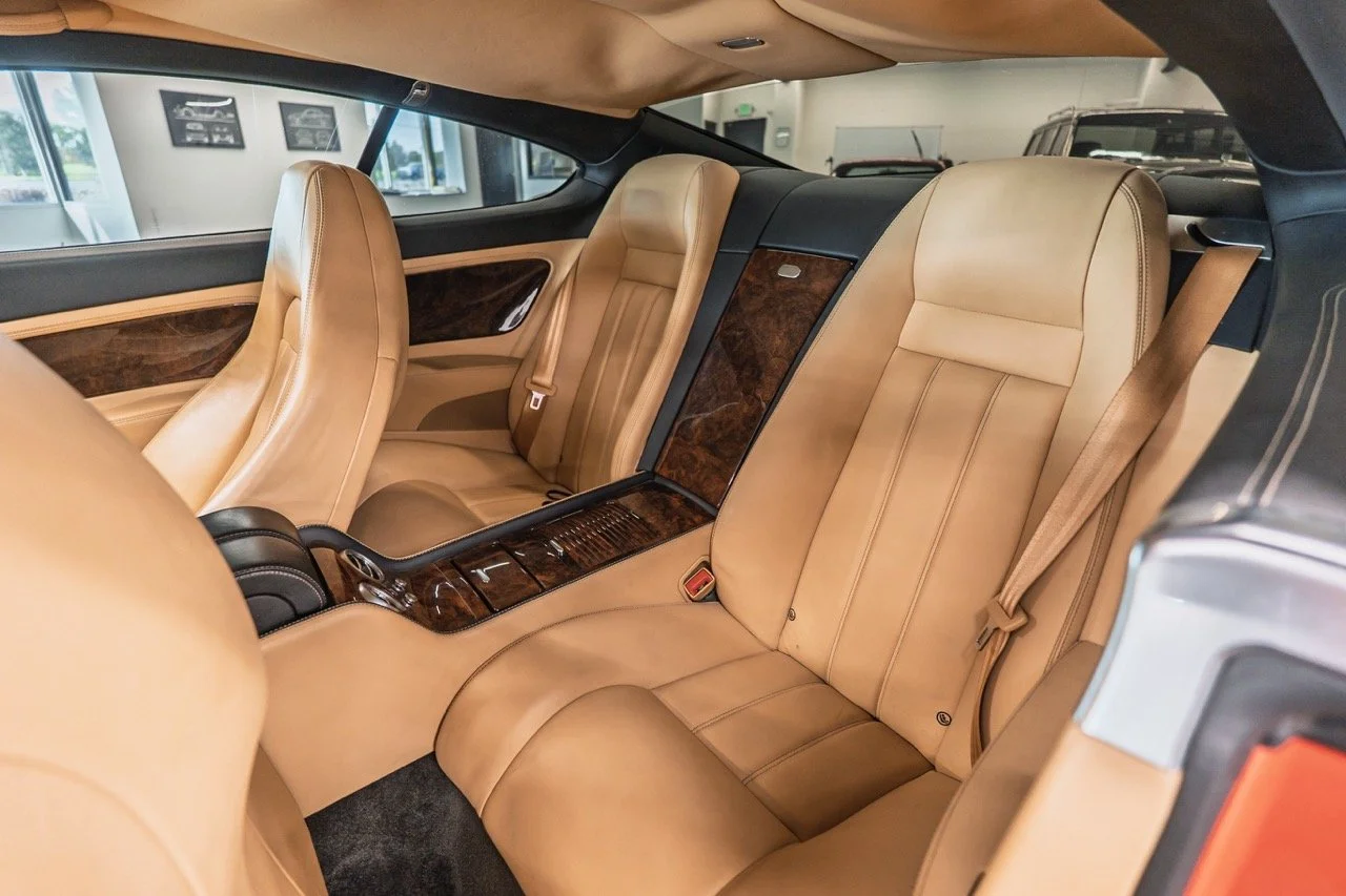 2025-09_Red_Bentley_14.jpeg