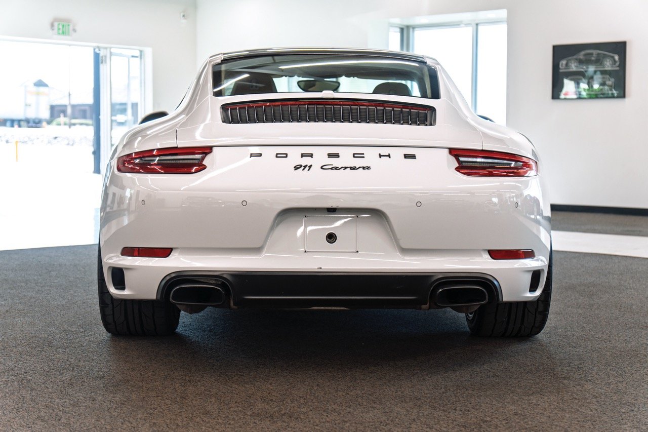 White_Porsche_06 Large.jpeg