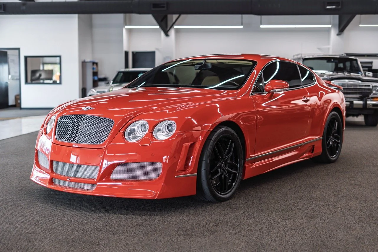 2025-09_Red_Bentley_01.jpeg