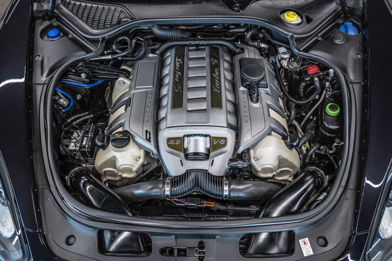 Porsche_Turbo_S_30 Large.jpeg
