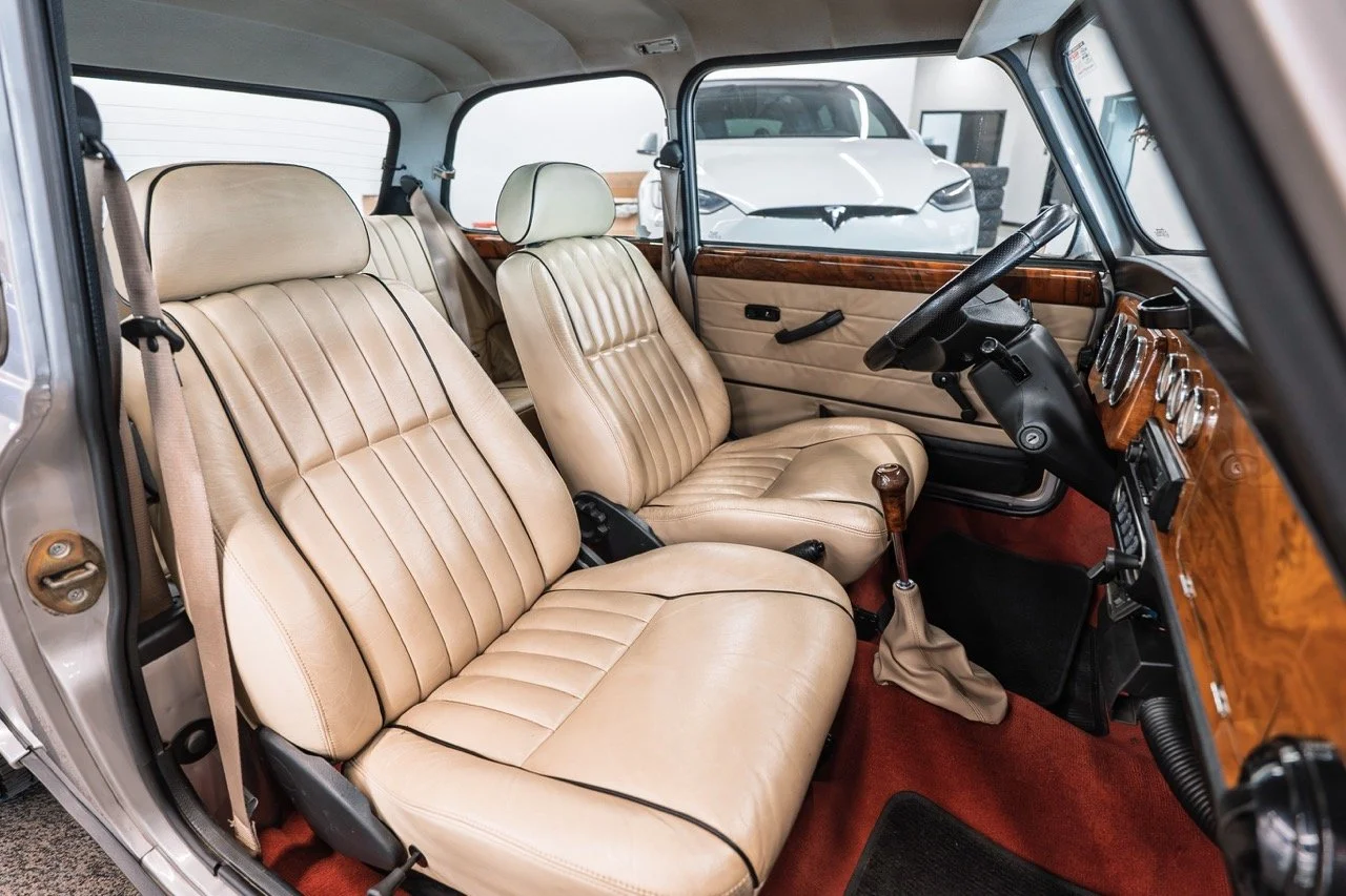 Limited_1973_Mini_Cooper17 Large.jpeg