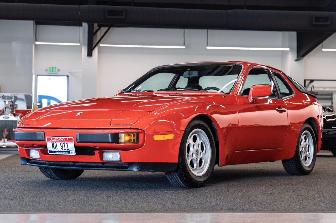 Red_Porsche_01 Large.jpeg
