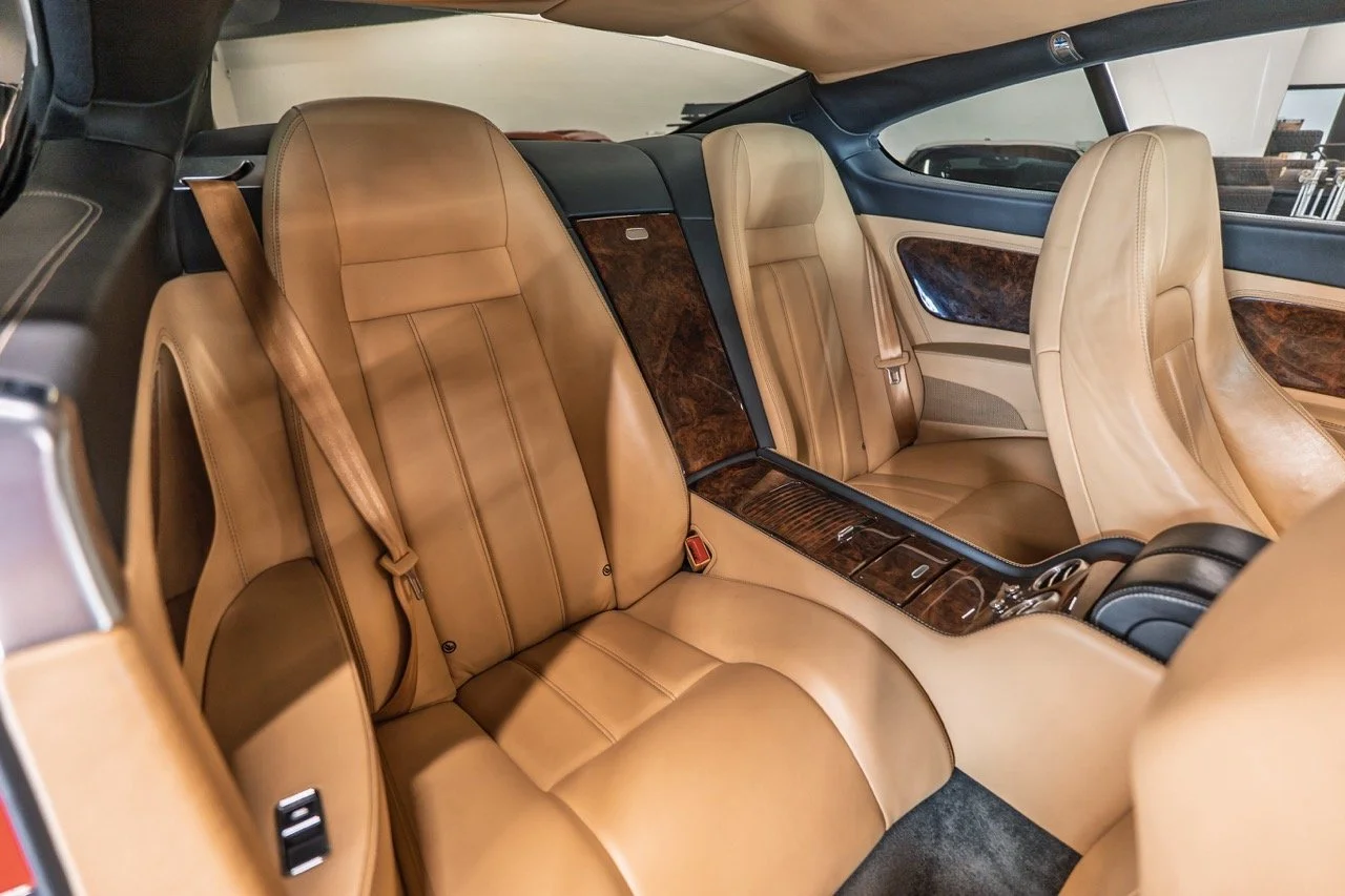 2025-09_Red_Bentley_18.jpeg
