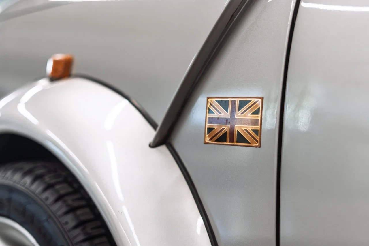 Limited_1973_Mini_Cooper09 Large.jpeg