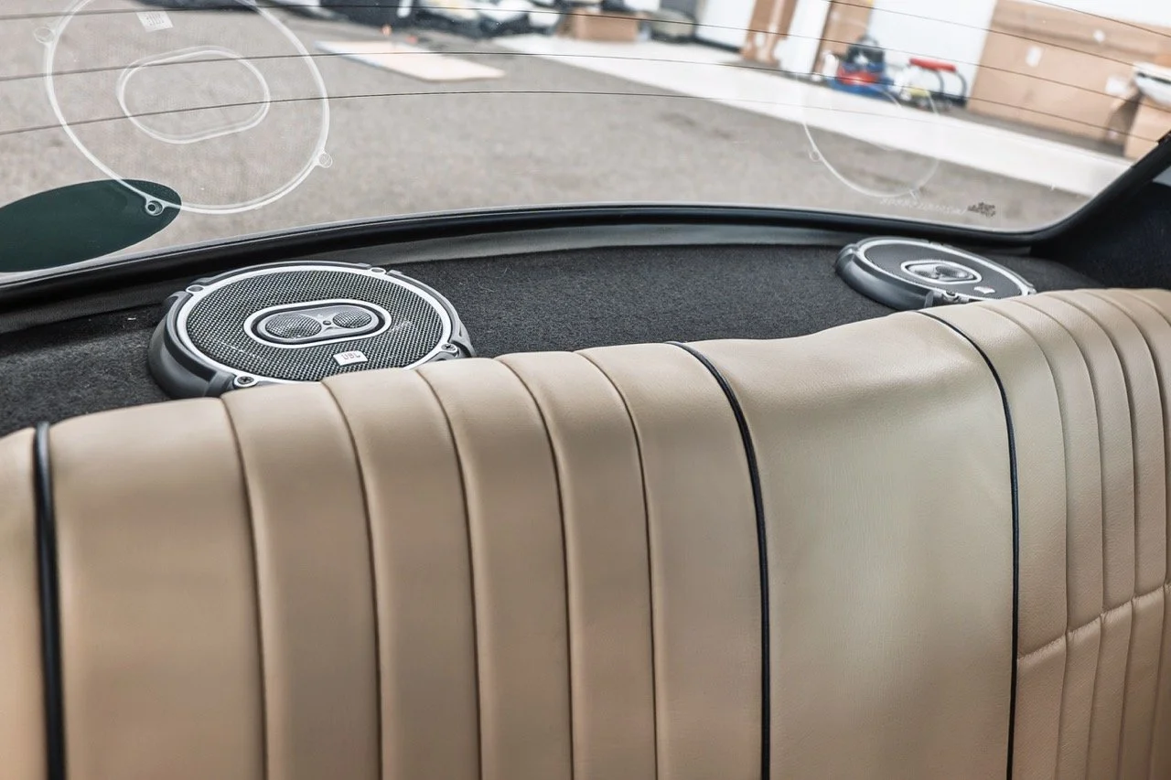 Limited_1973_Mini_Cooper21 Large.jpeg